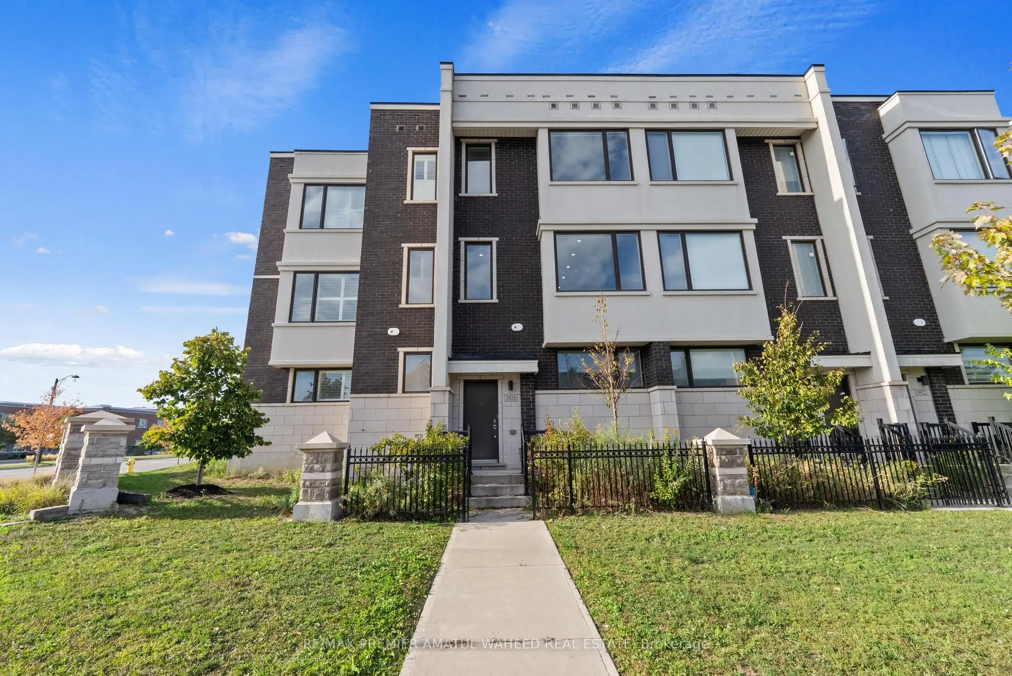 3928 Major Mackenzie Drive