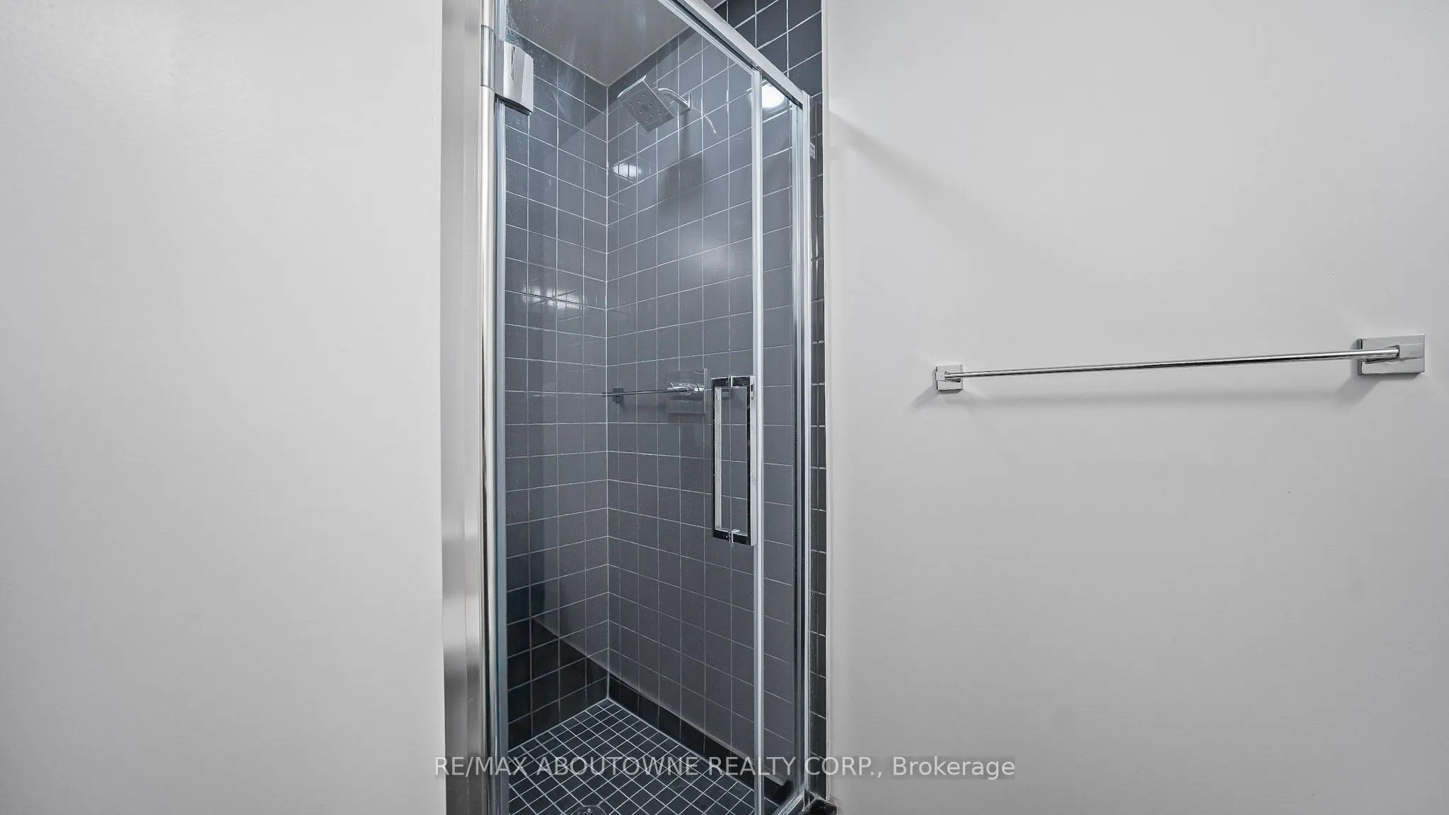 9471 Yonge Street, #LPH07