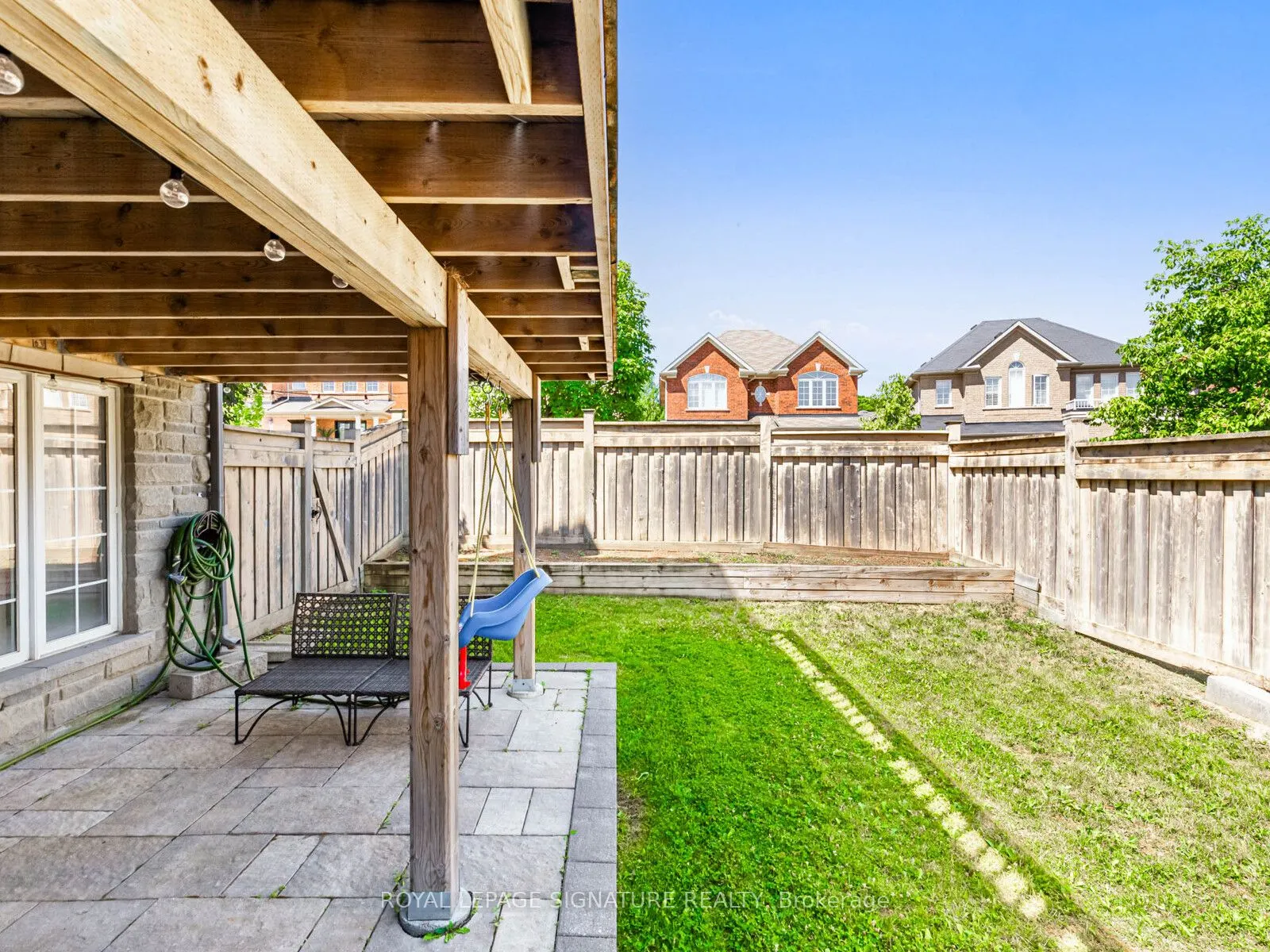 171 Wolf Creek Crescent