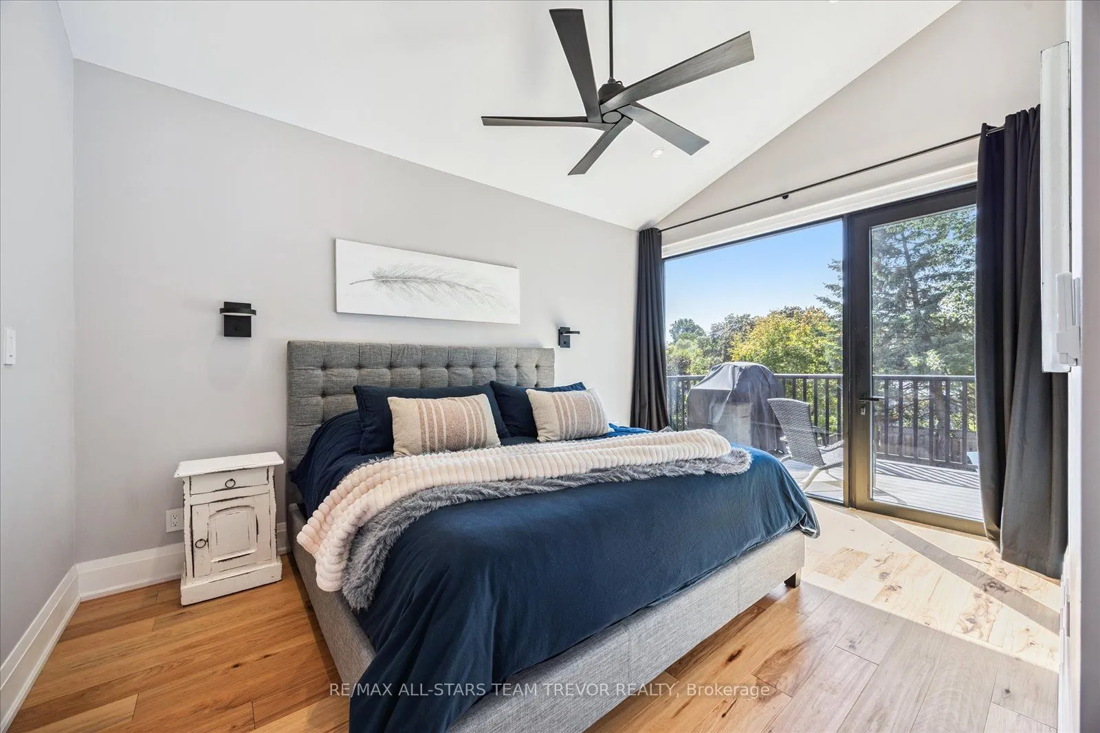 122 Roxborough Road