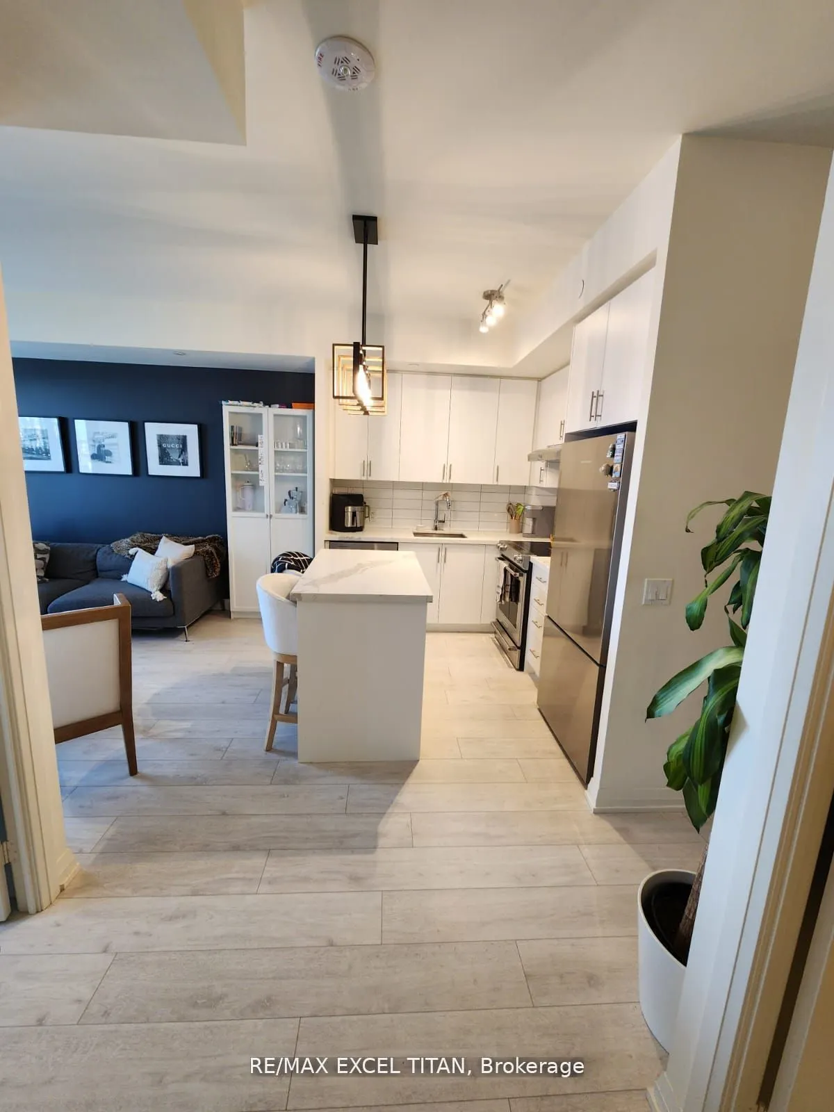 9000 Jane Street, #1617