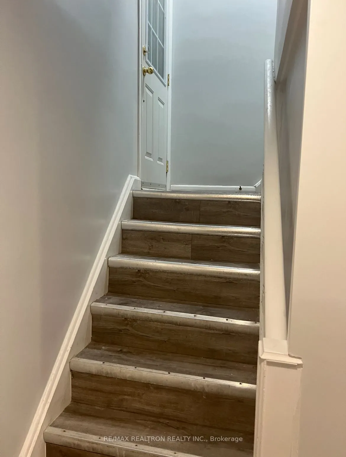 26 Beaverton Road S, #Bsmt