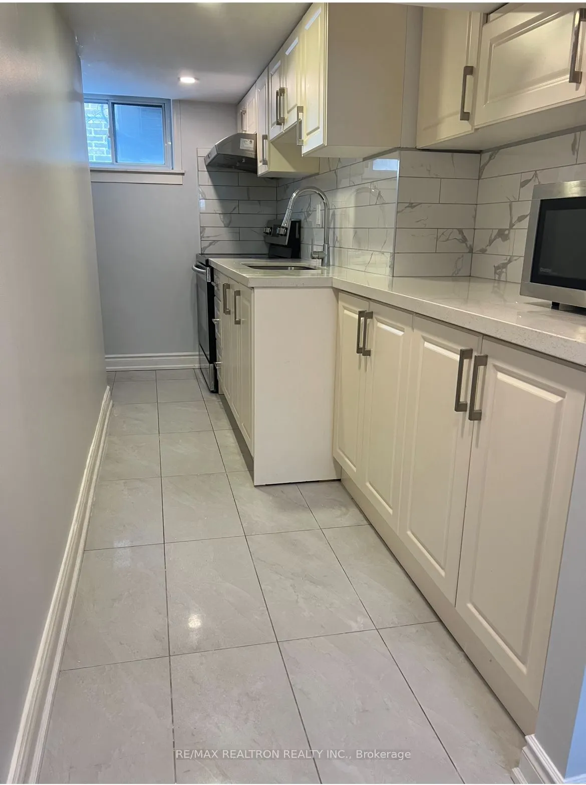 26 Beaverton Road S, #Bsmt