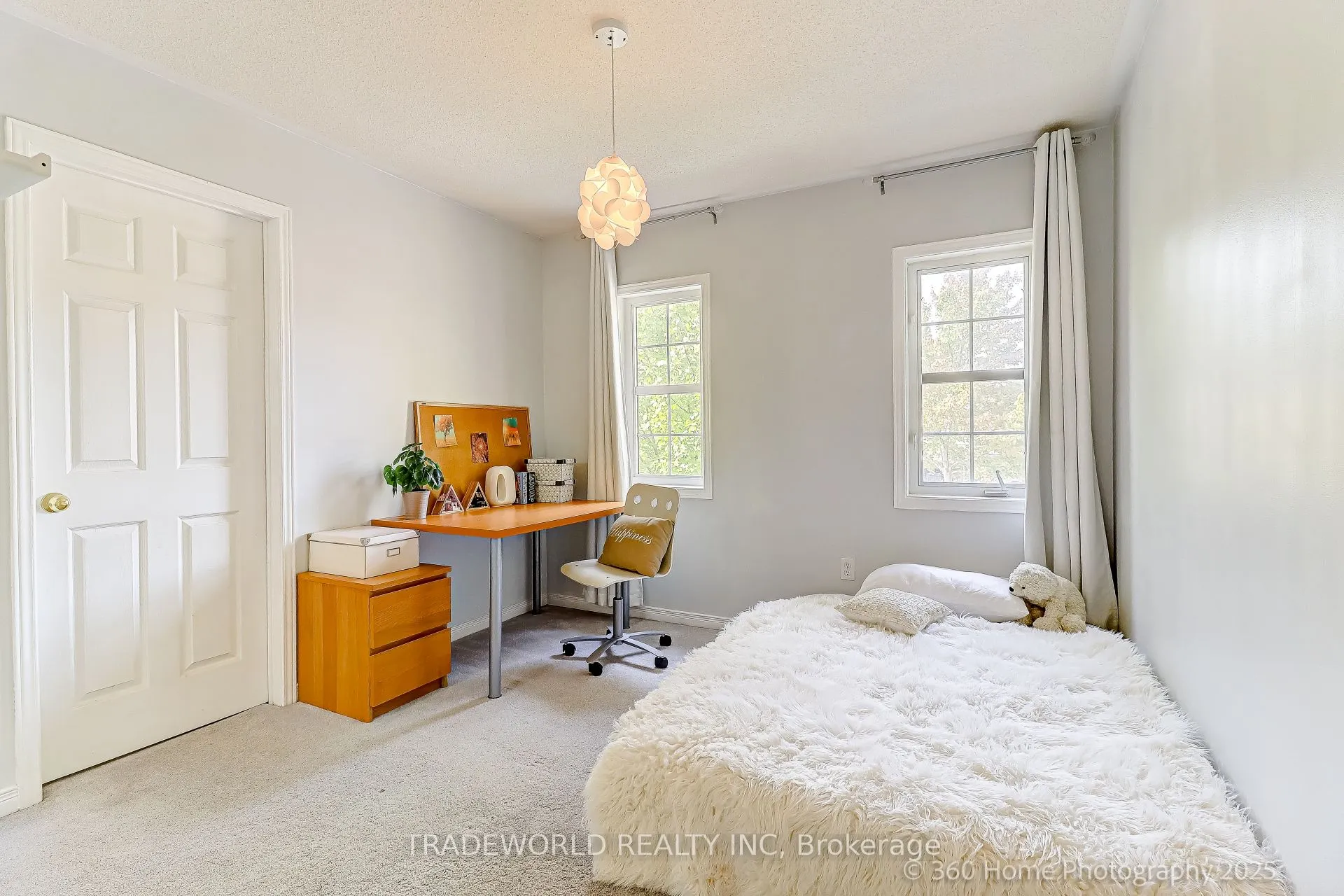 109 Selkirk Drive