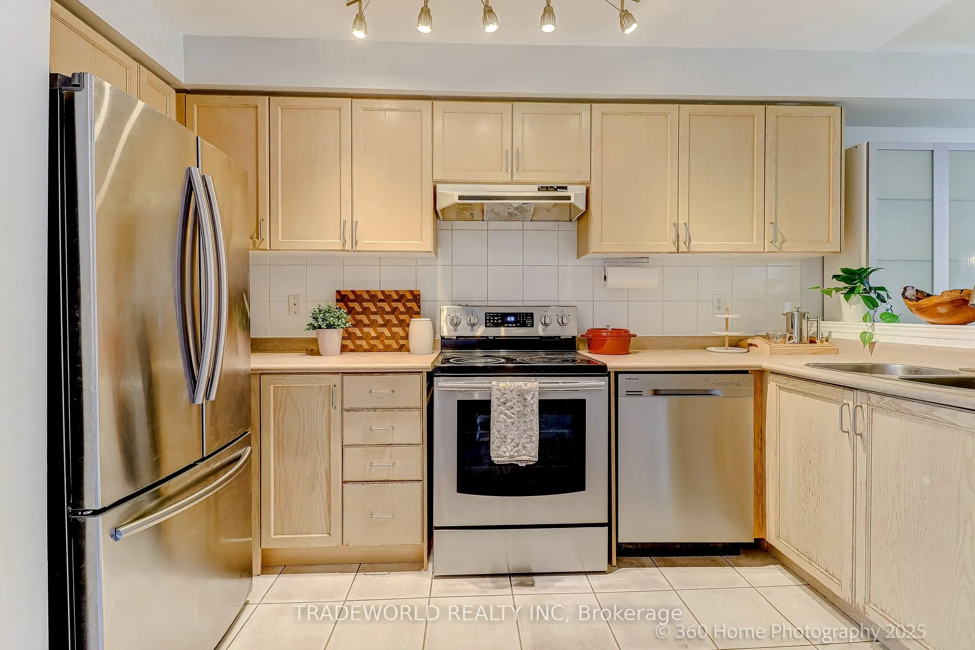 109 Selkirk Drive