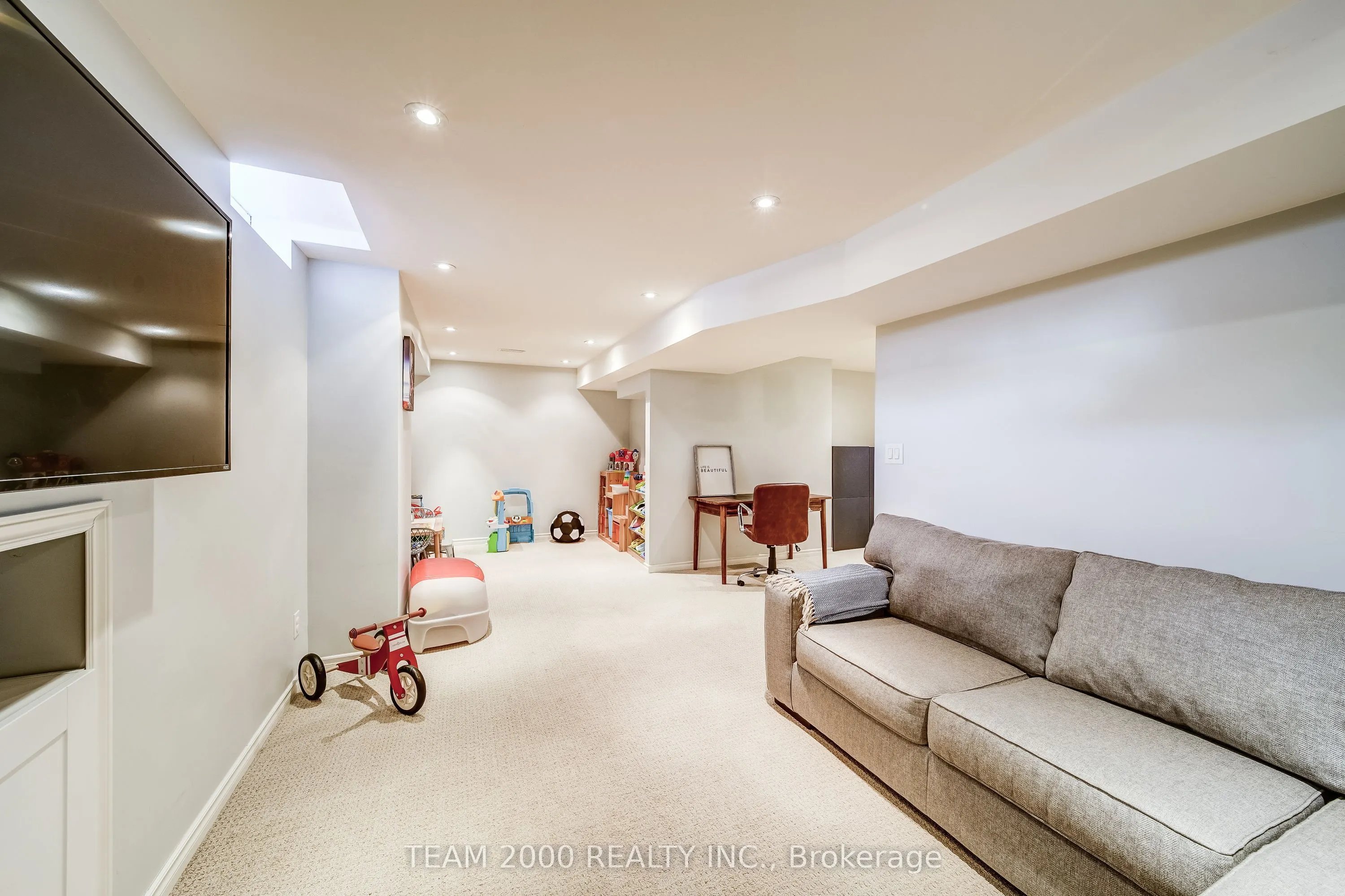 119 Gwillimbury Drive