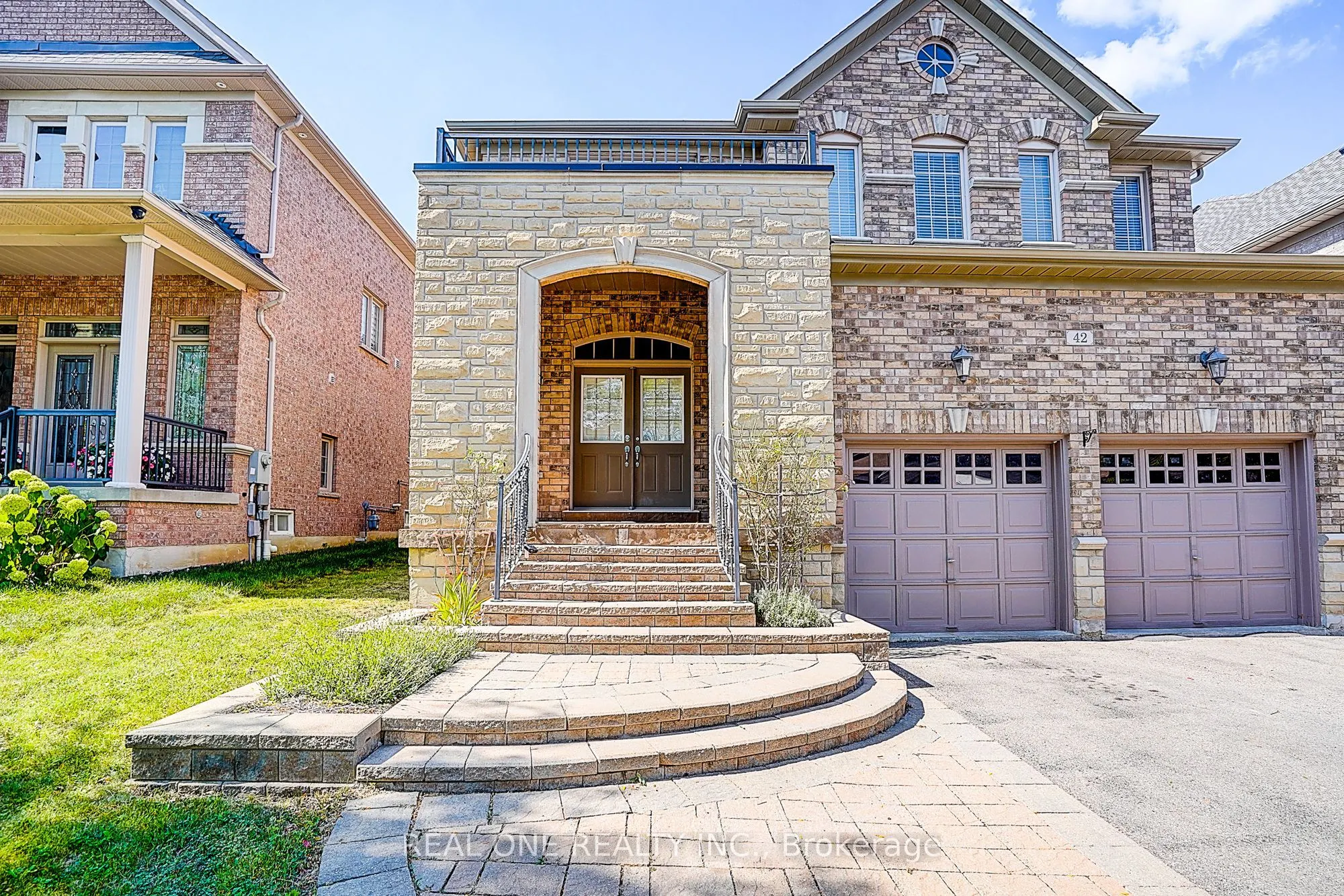 42 Donzi Lane
