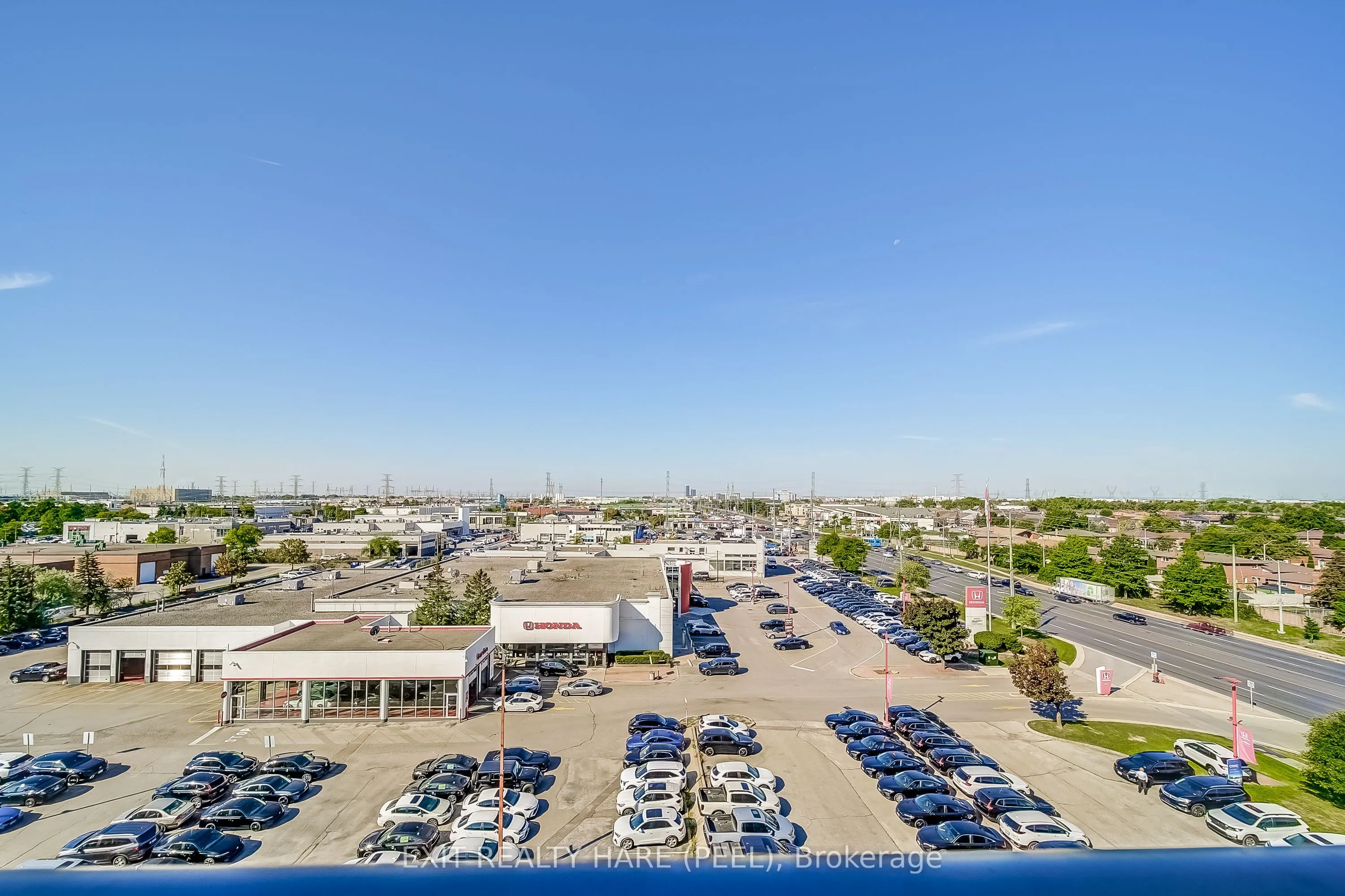 12 Woodstream Boulevard, #706