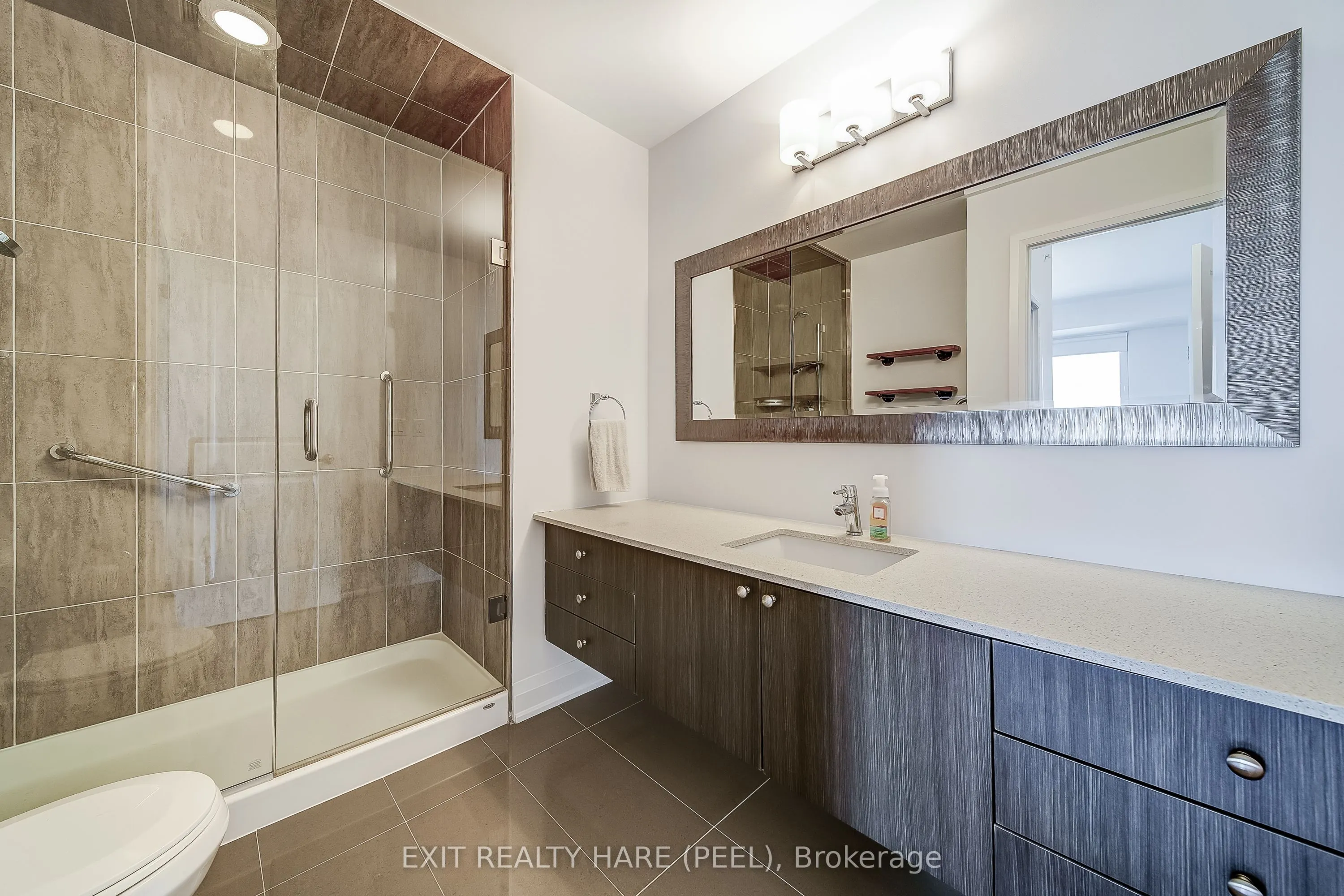 12 Woodstream Boulevard, #706