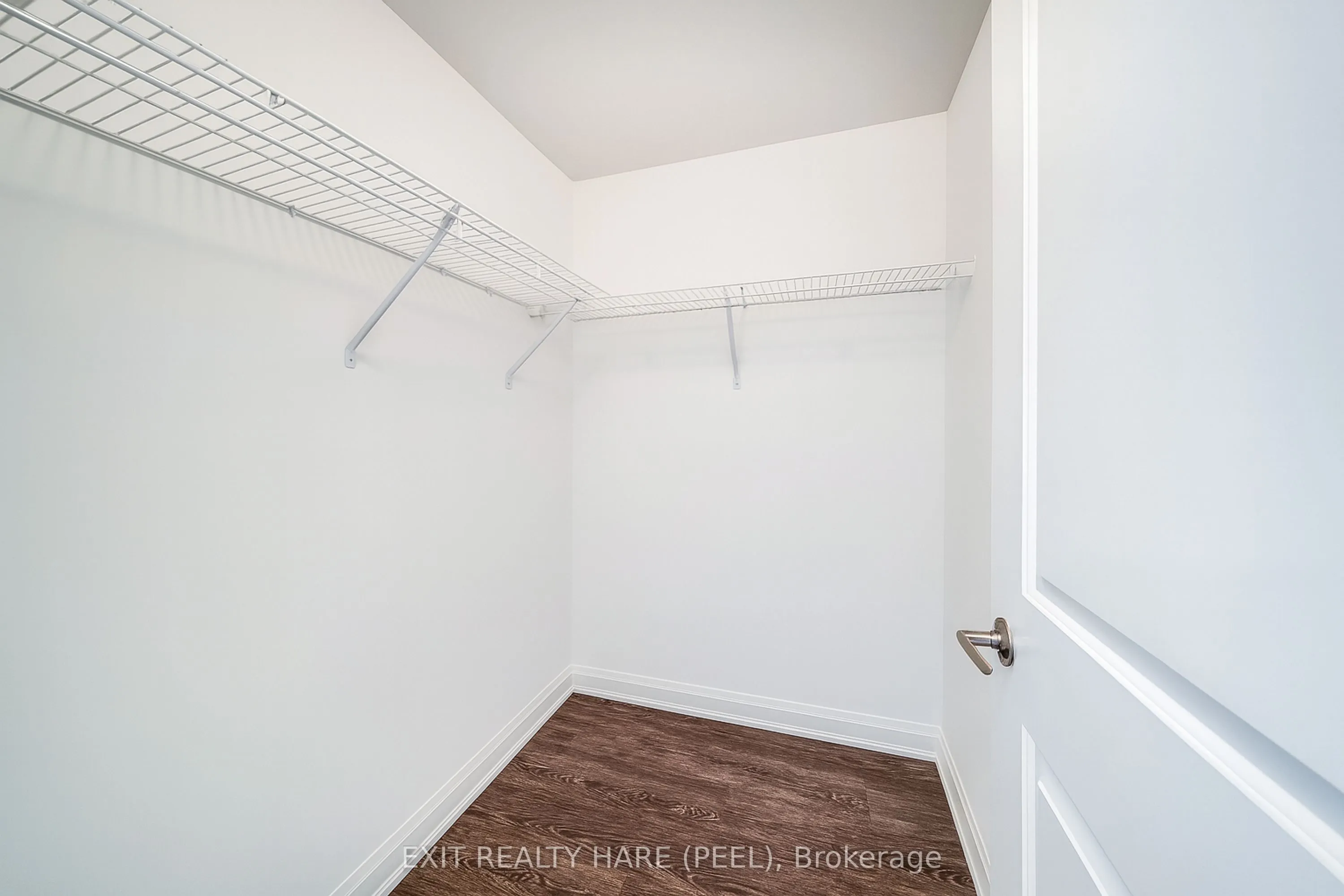 12 Woodstream Boulevard, #706