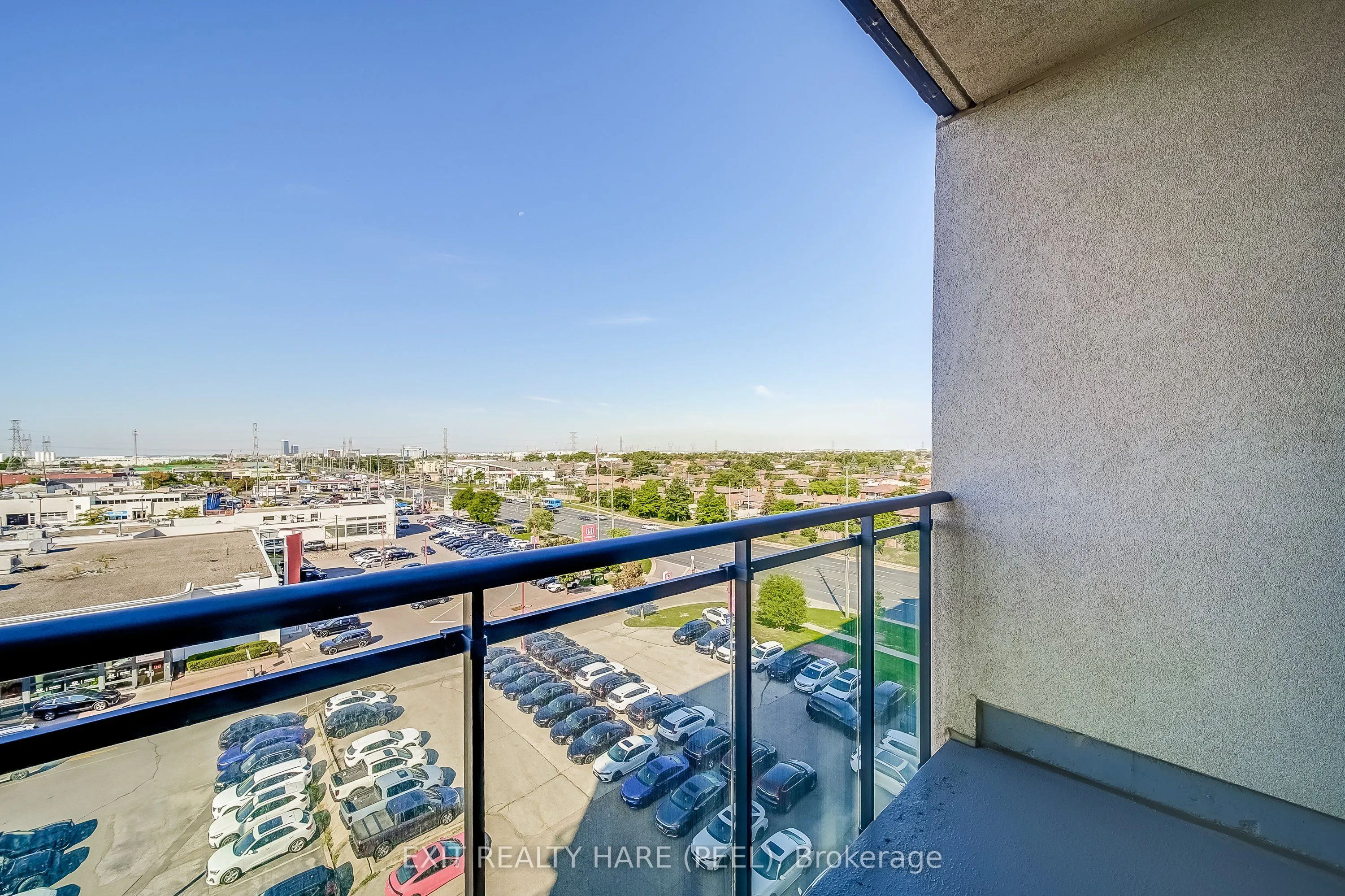 12 Woodstream Boulevard, #706