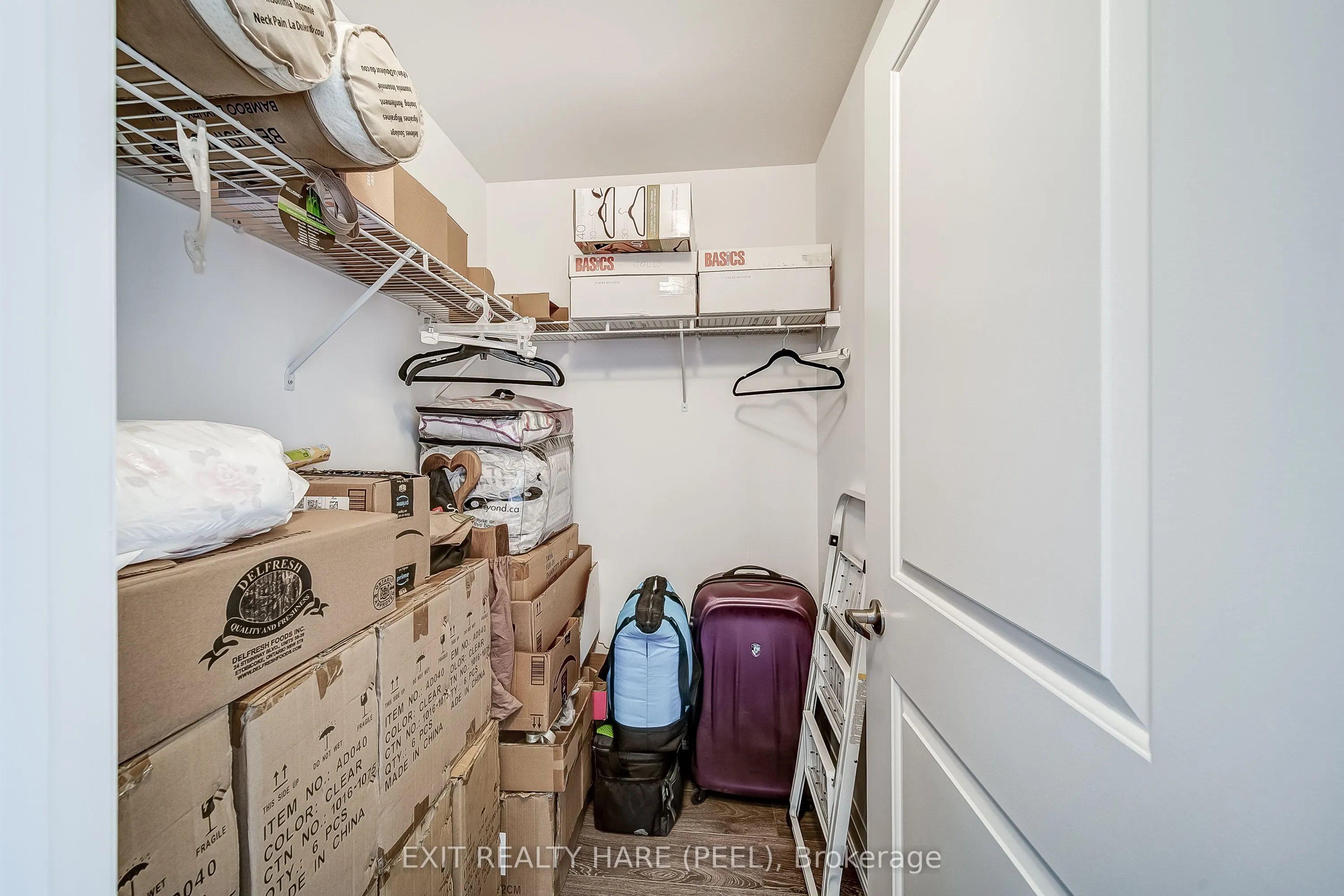 12 Woodstream Boulevard, #706