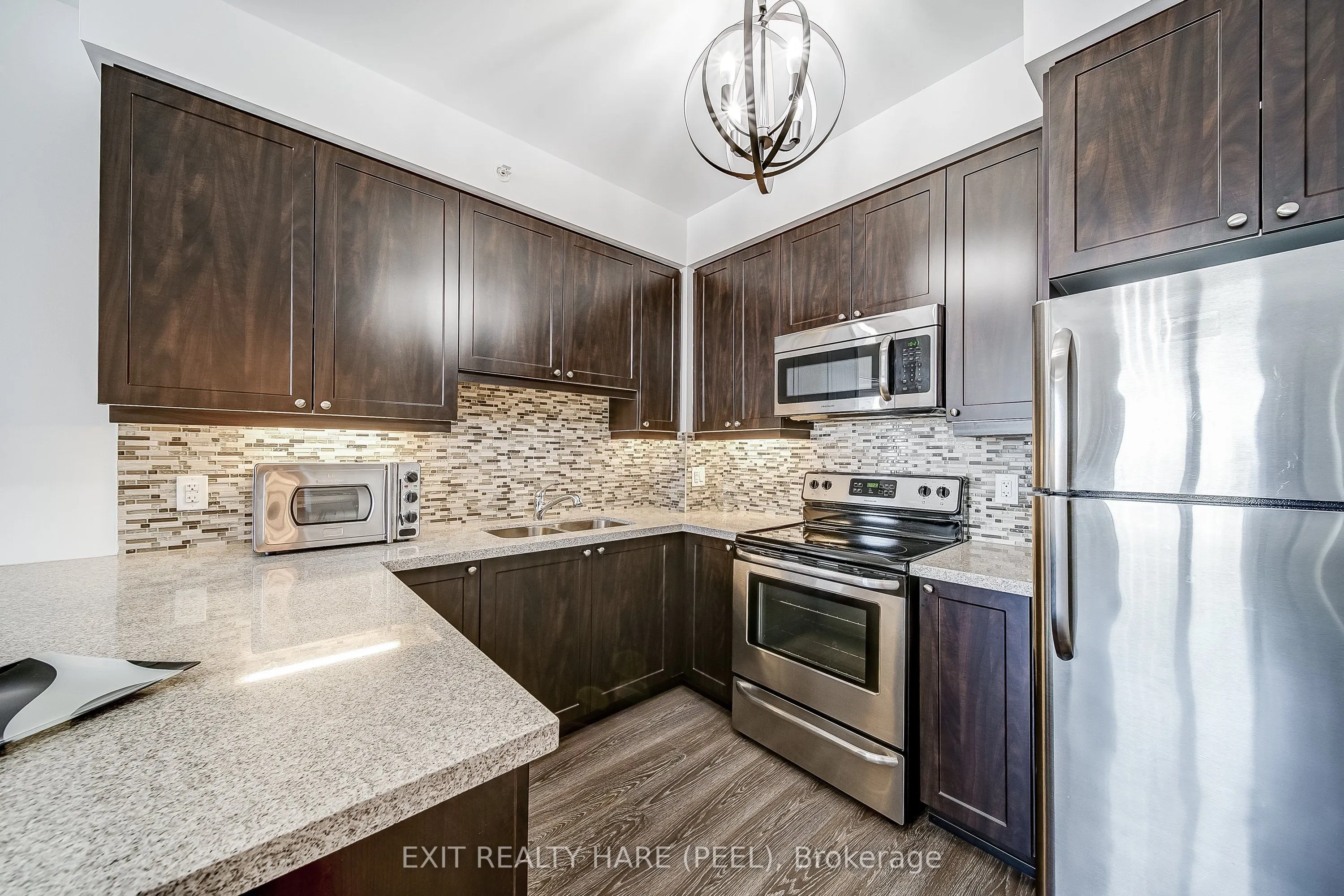 12 Woodstream Boulevard, #706