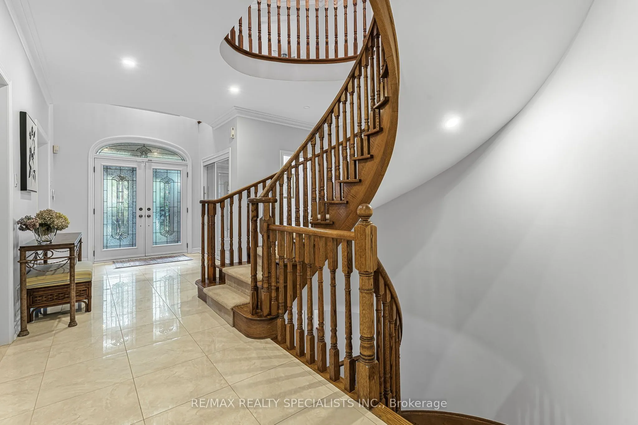 91 Silver Rose Crescent