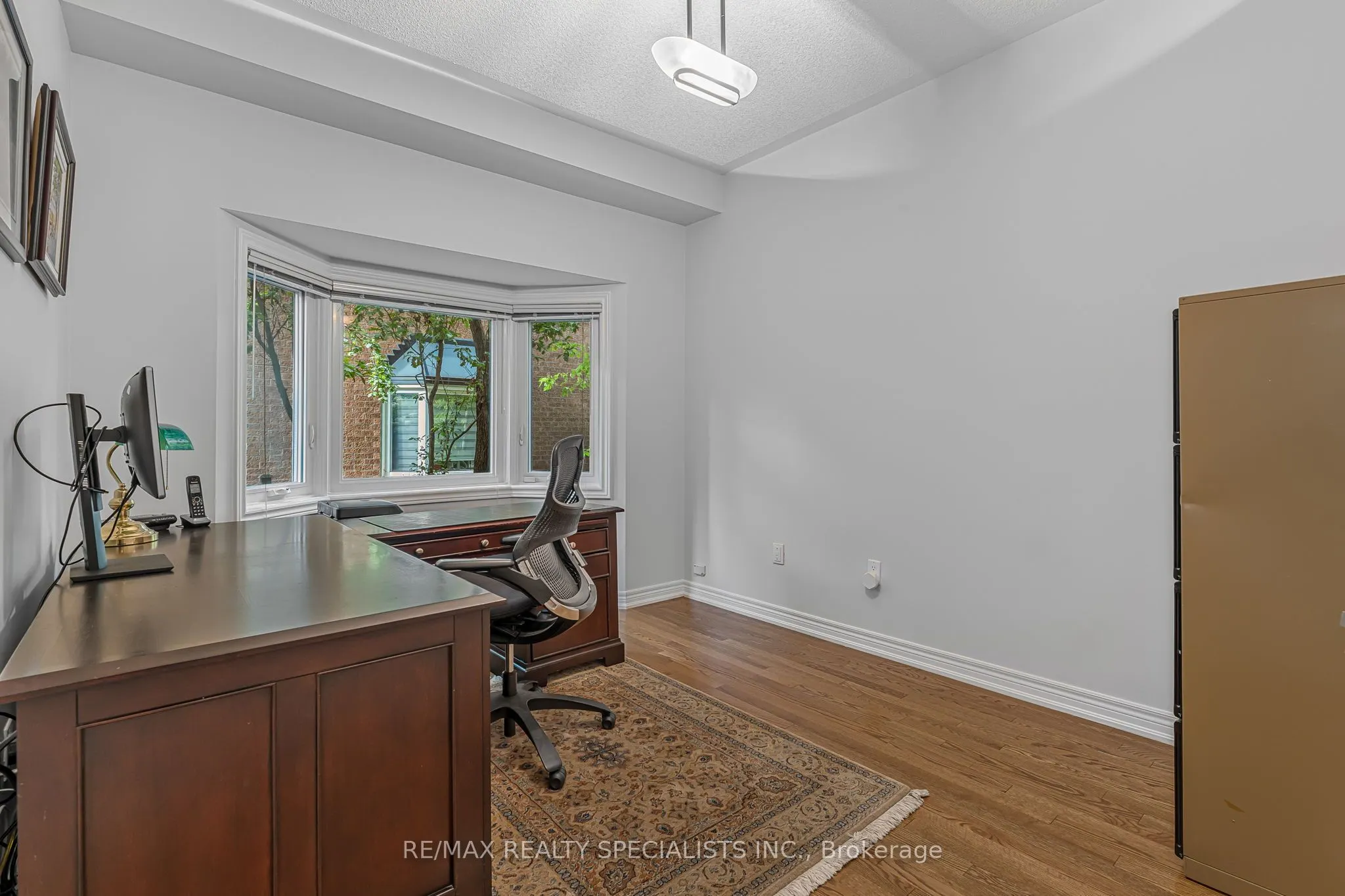91 Silver Rose Crescent