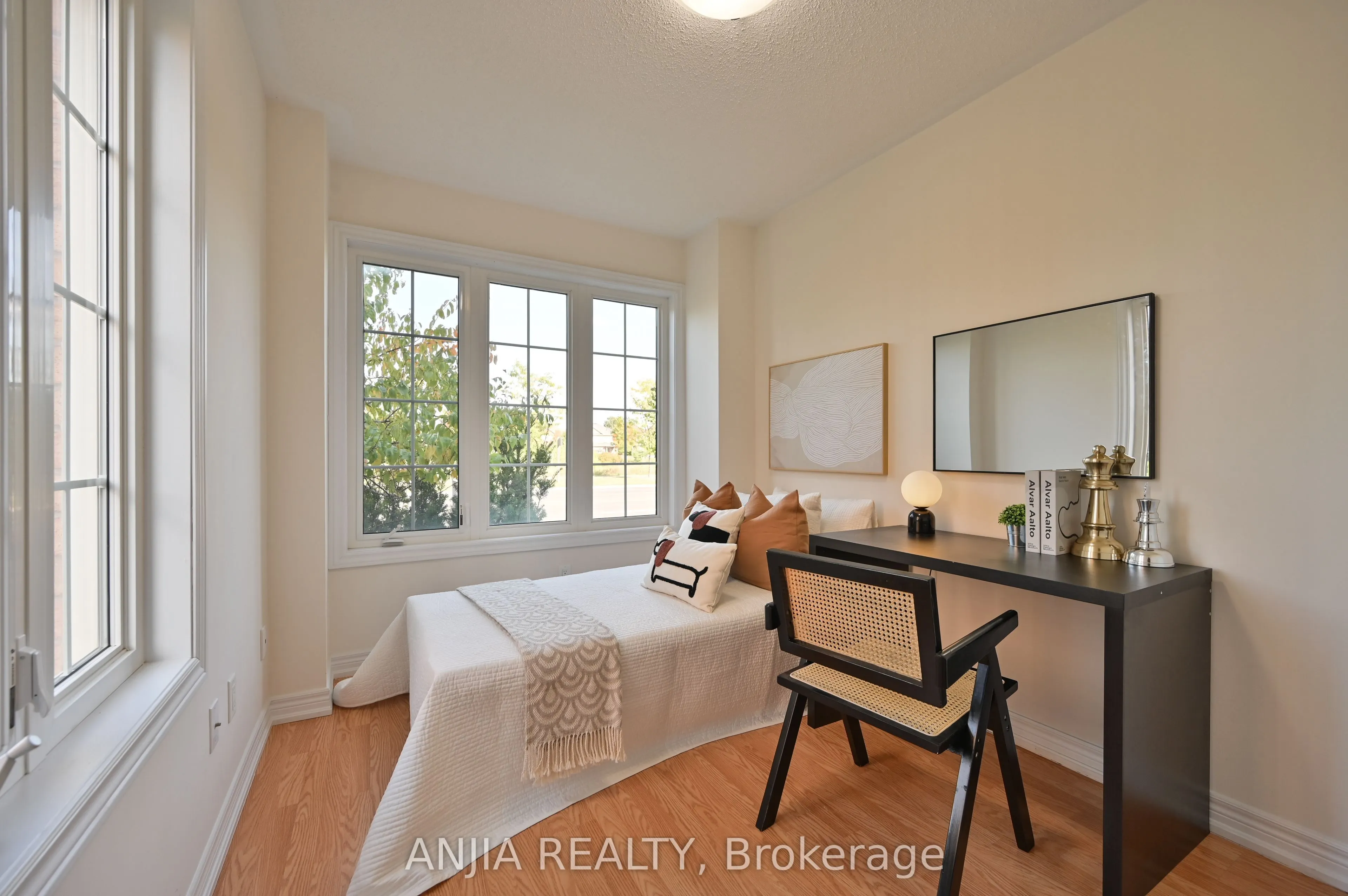 9964 Mccowan Road
