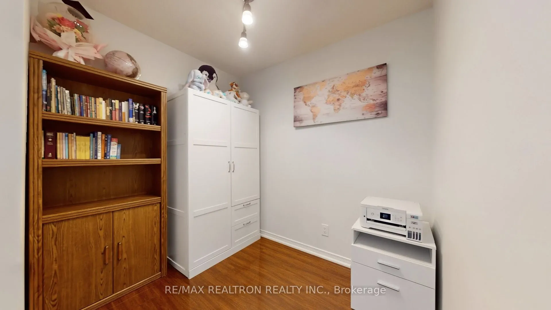 310 Red Maple Road, #608