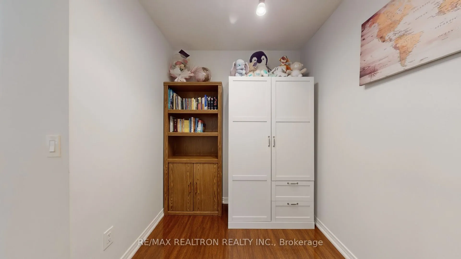 310 Red Maple Road, #608