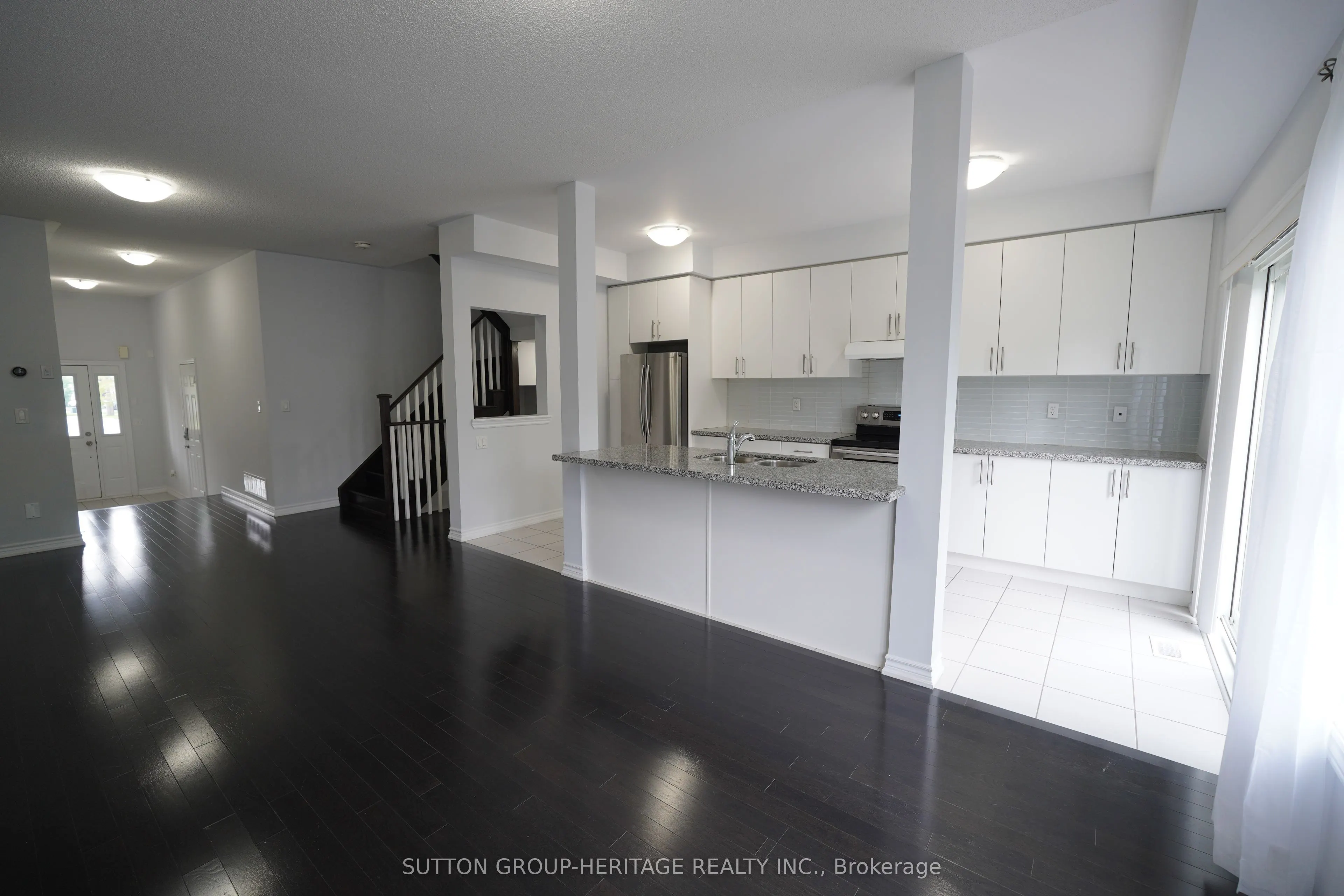 166 Boadway Crescent