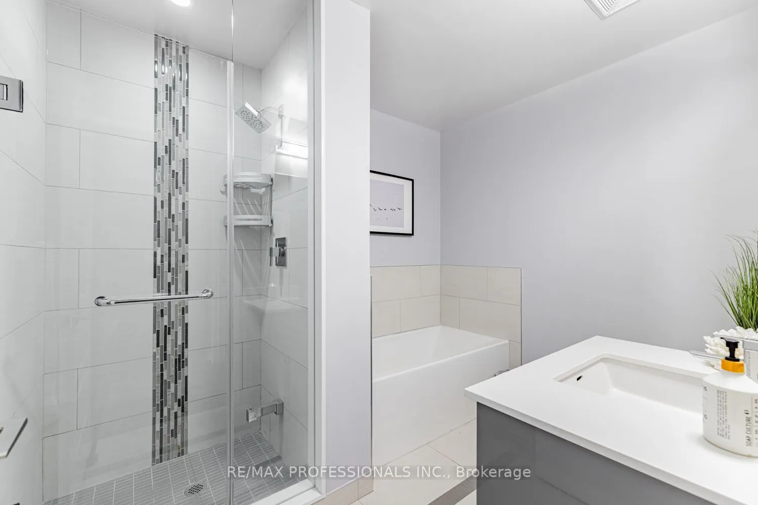 241 Sea Ray Avenue, #A101