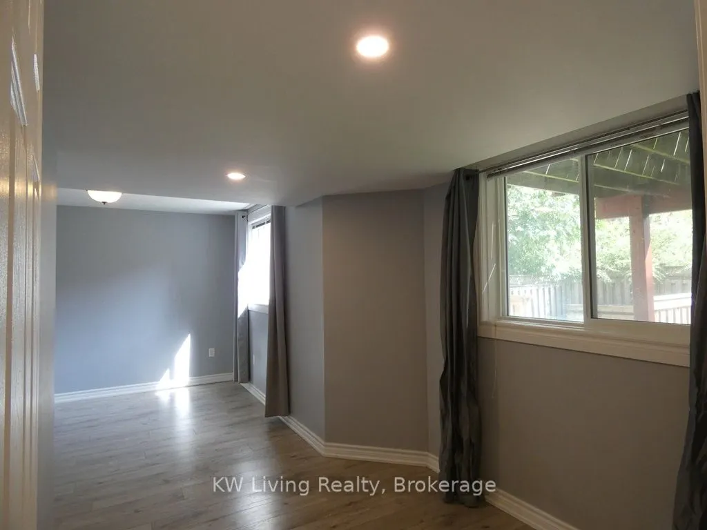 394 Clearmeadow Boulevard, #Basement