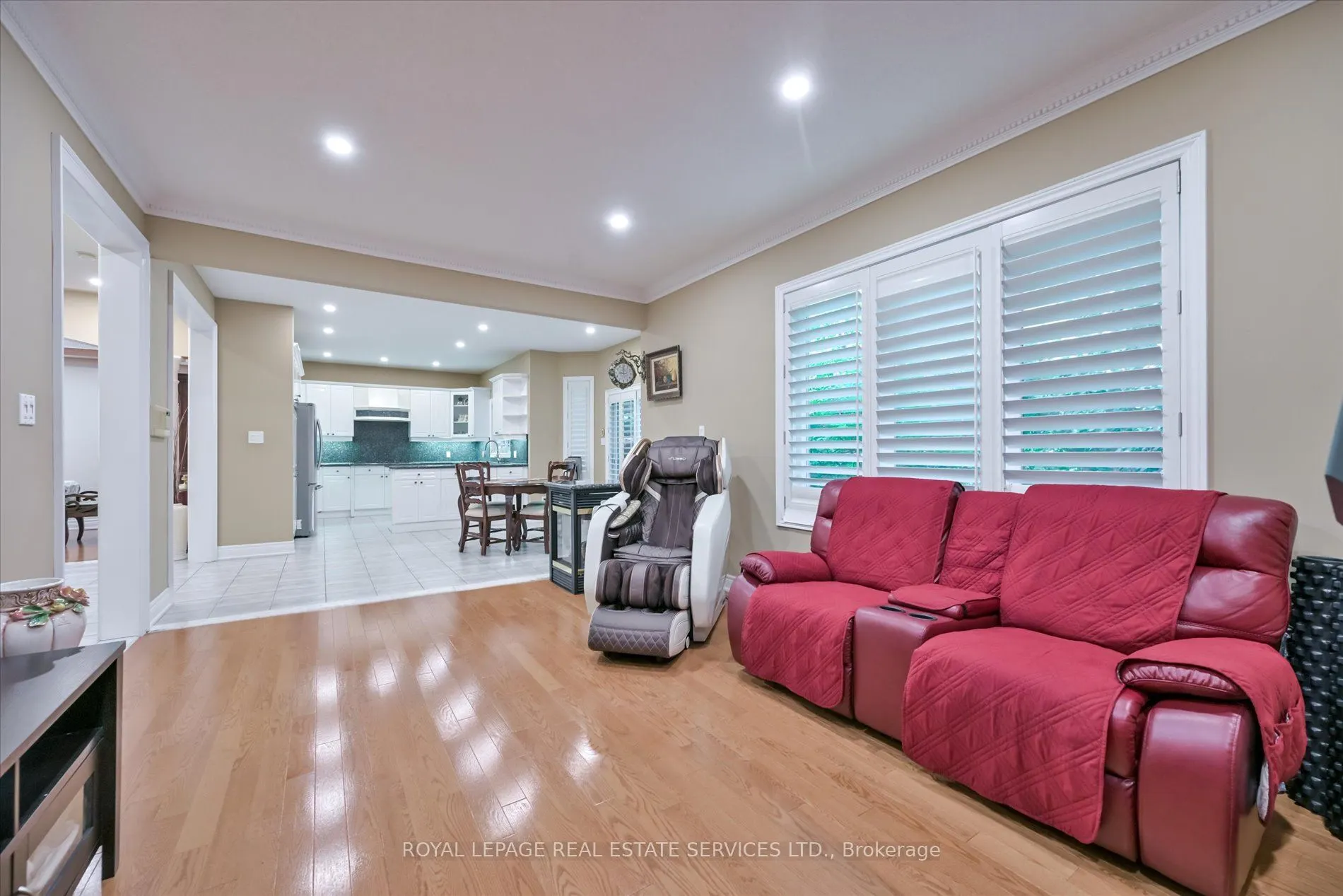 95 Loudon Crescent