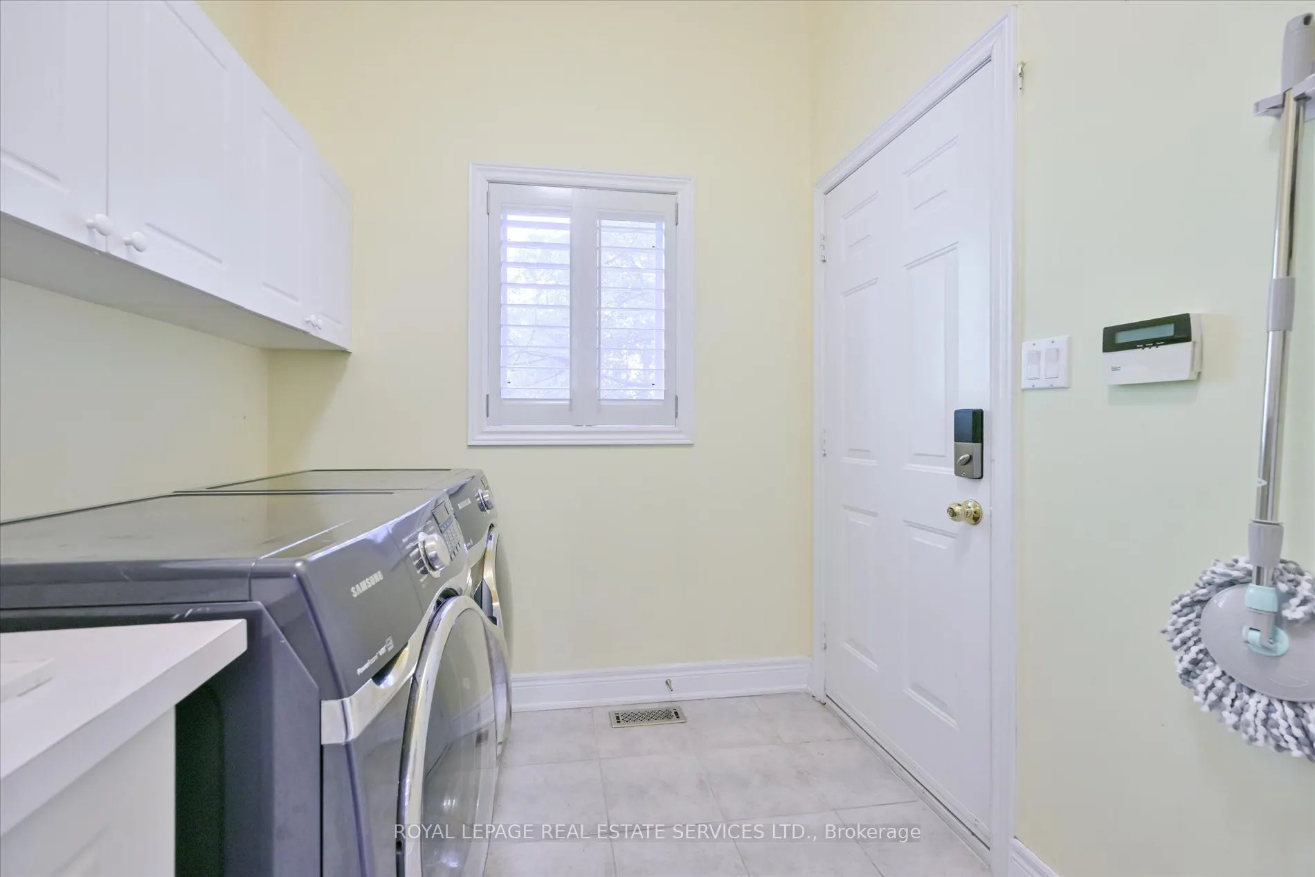 95 Loudon Crescent