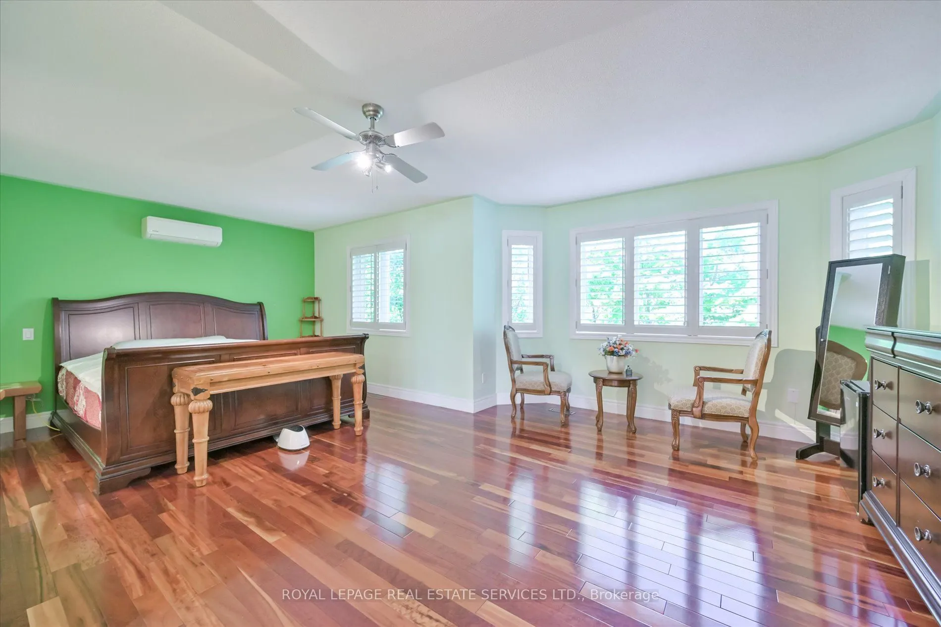 95 Loudon Crescent