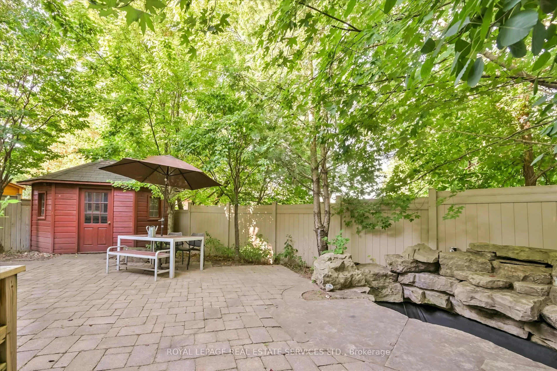 95 Loudon Crescent