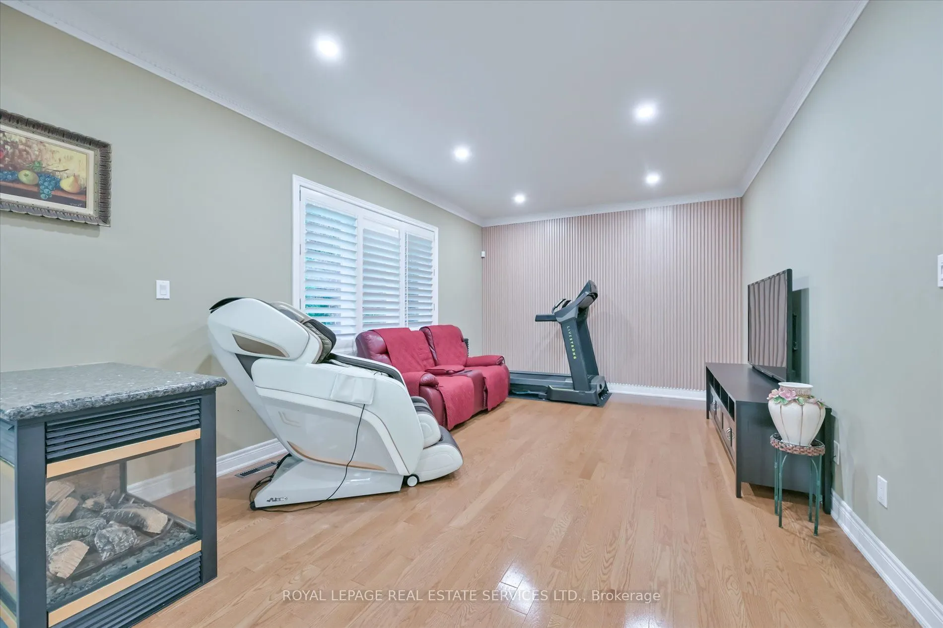95 Loudon Crescent