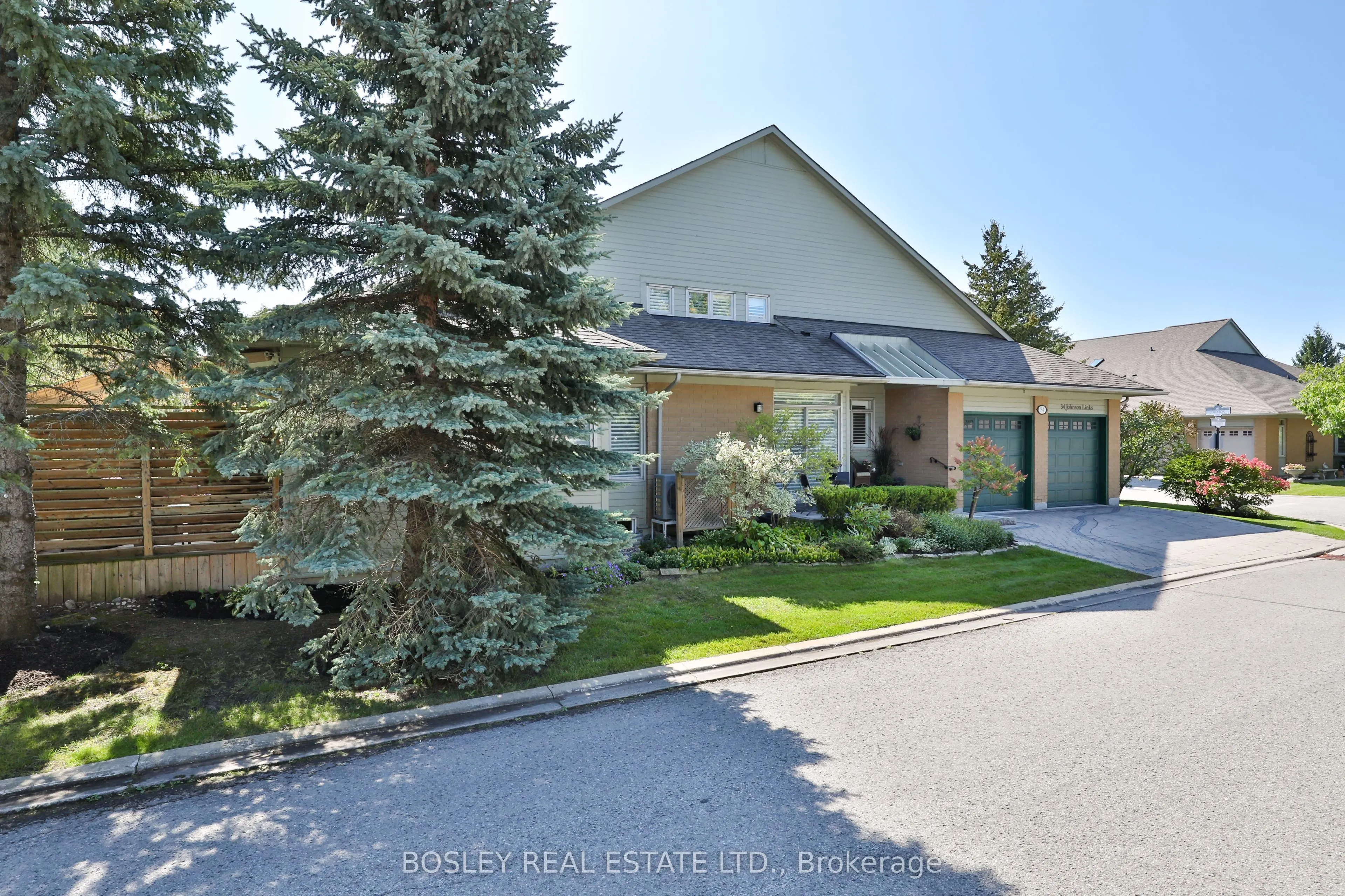 34 Johnson Links Way, #221