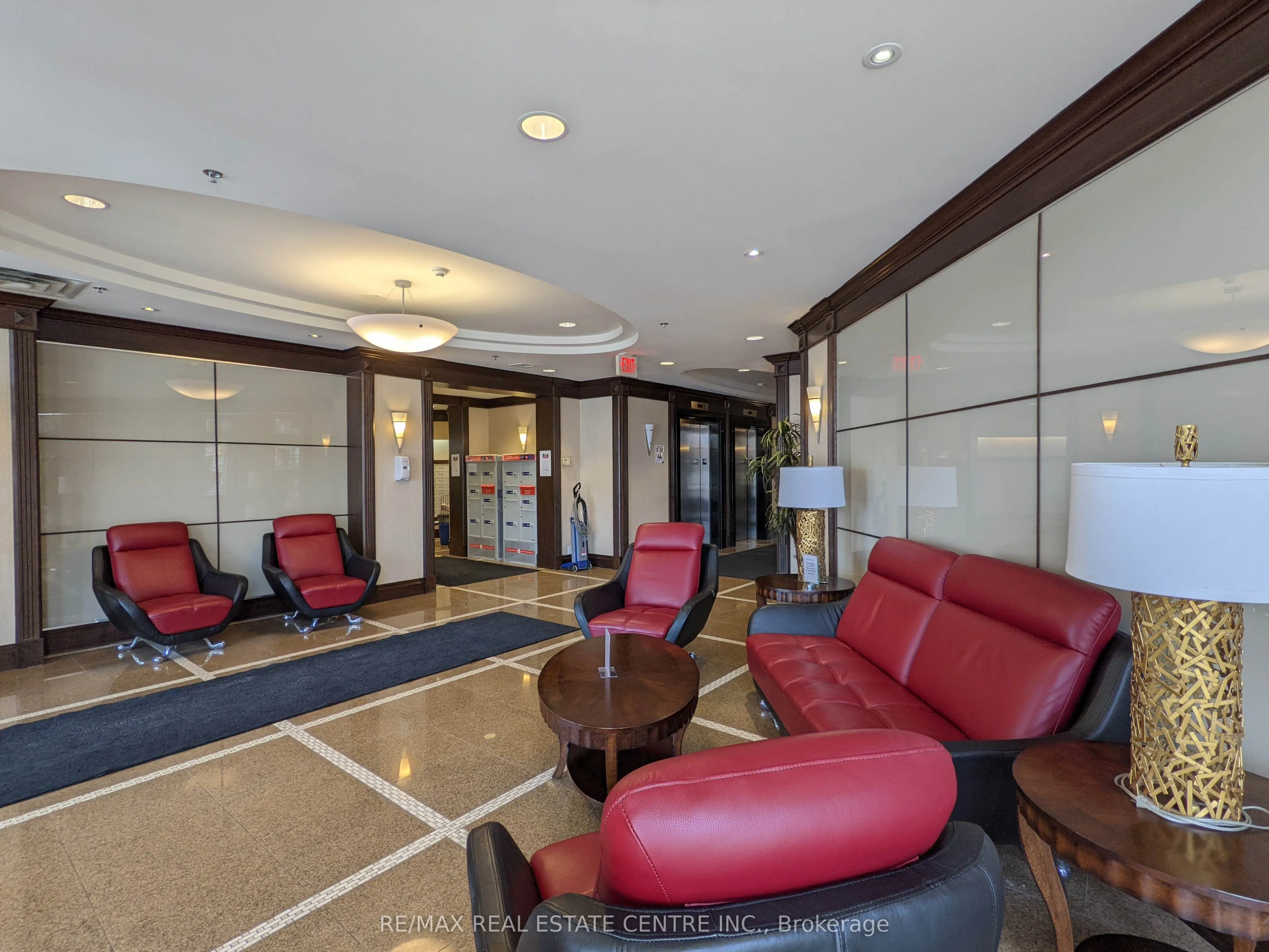 18 Harding Boulevard, #PH207