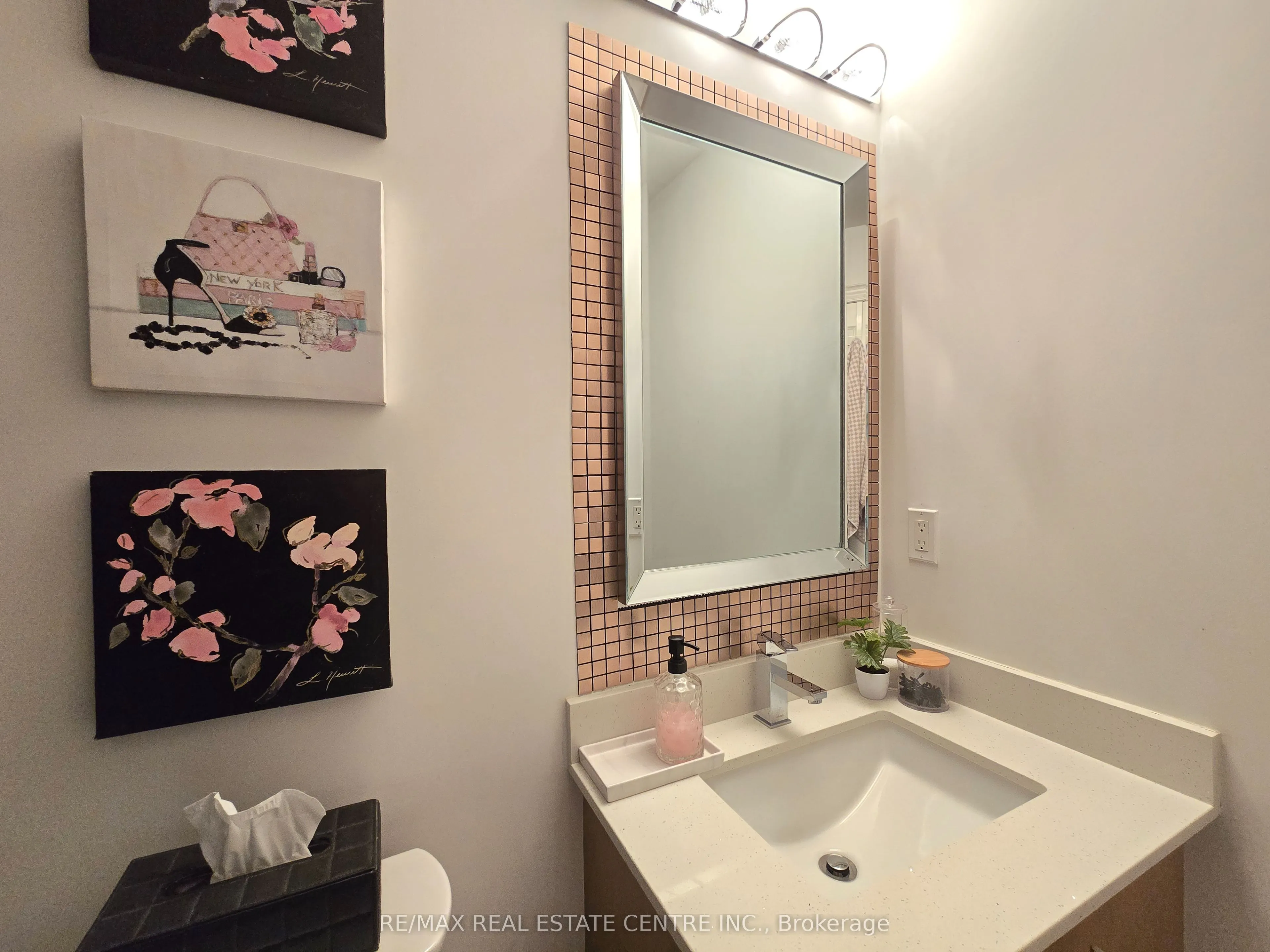 18 Harding Boulevard, #PH207