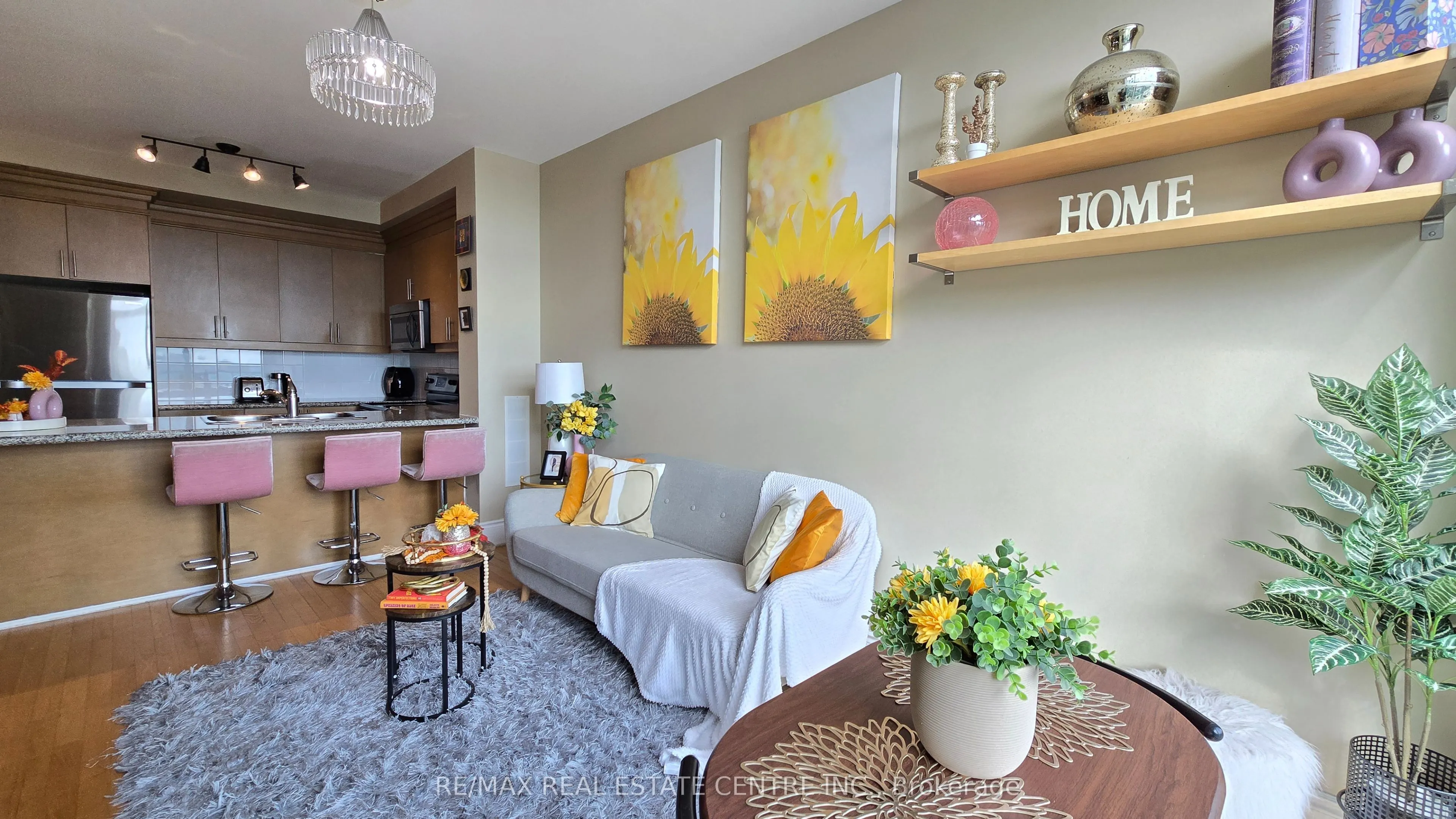 18 Harding Boulevard, #PH207