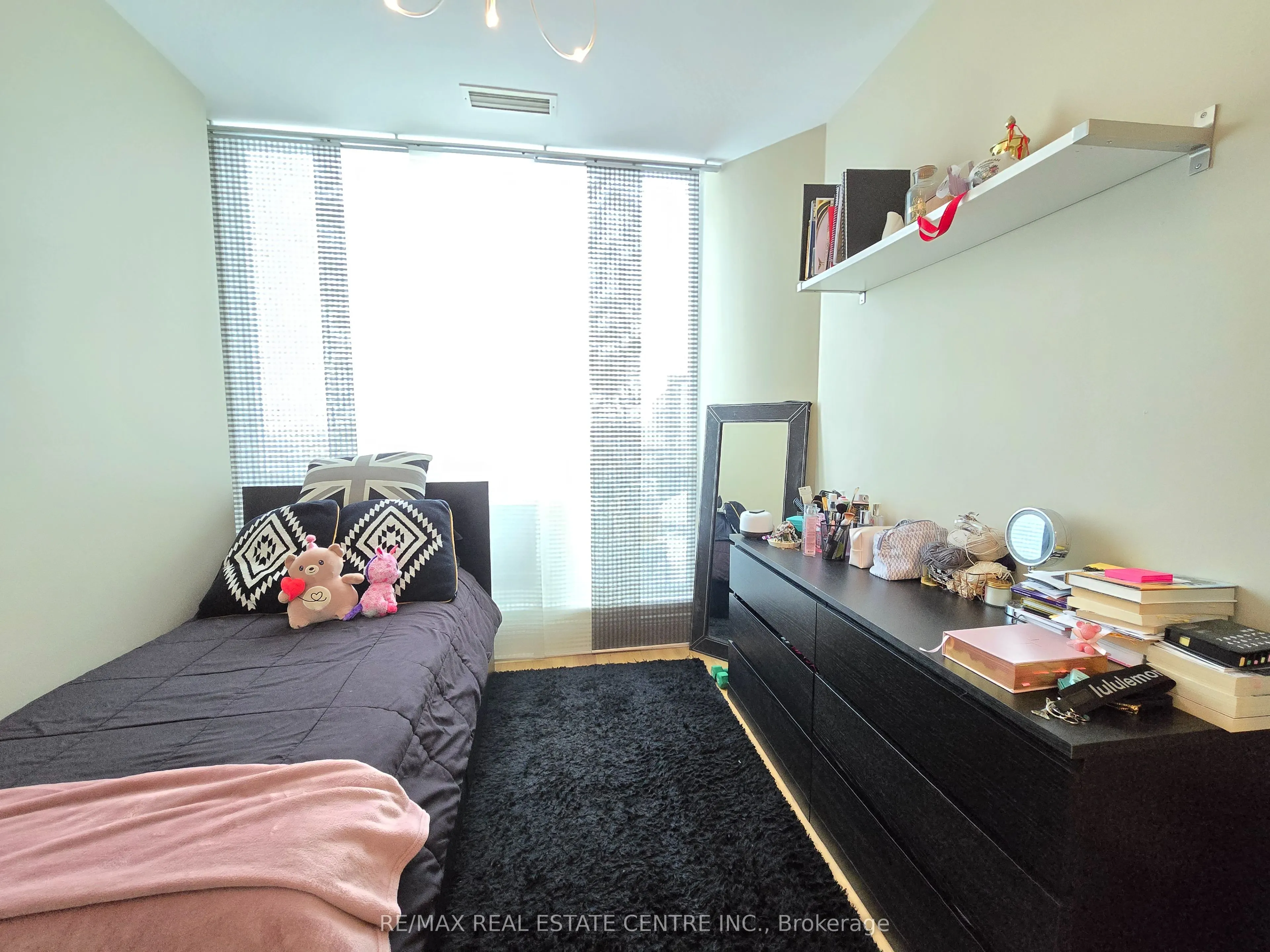 18 Harding Boulevard, #PH207