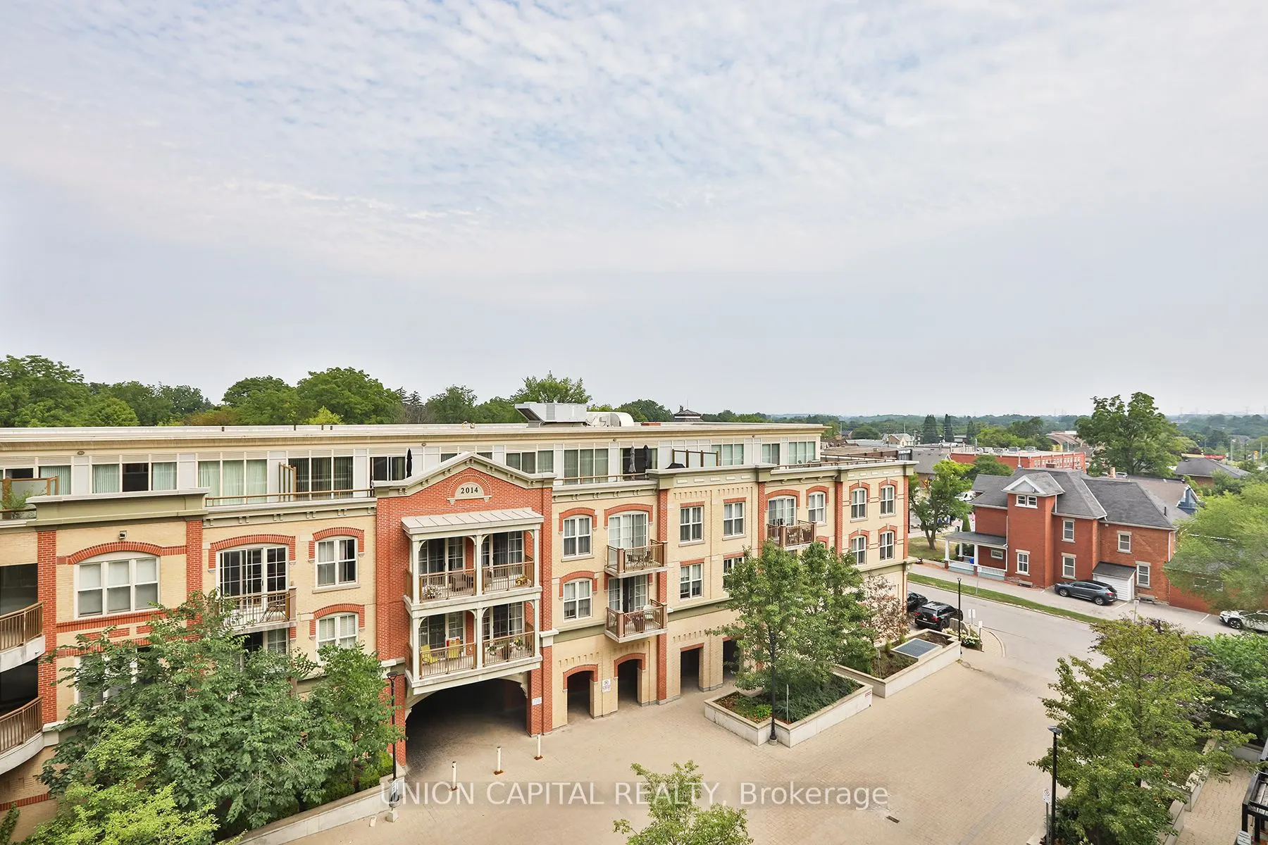 68 Main Street, #511