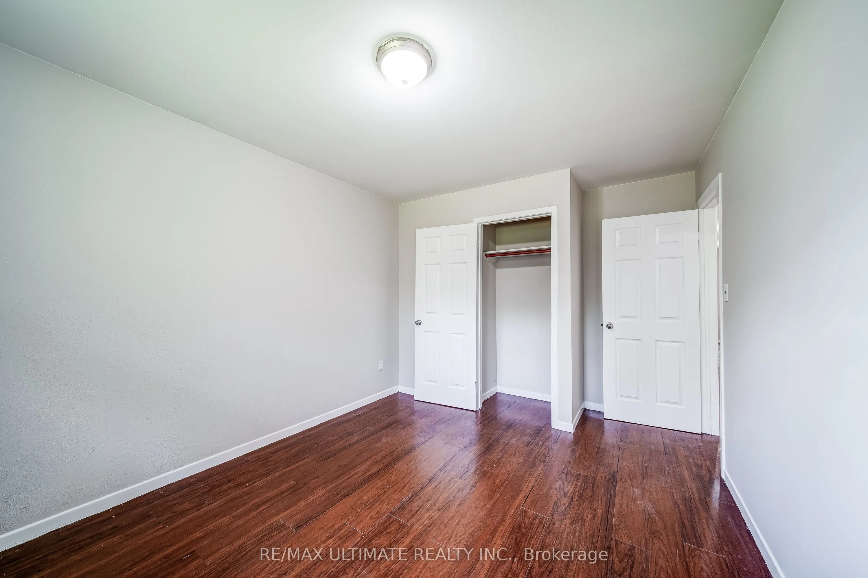 25037 Maple Beach Road