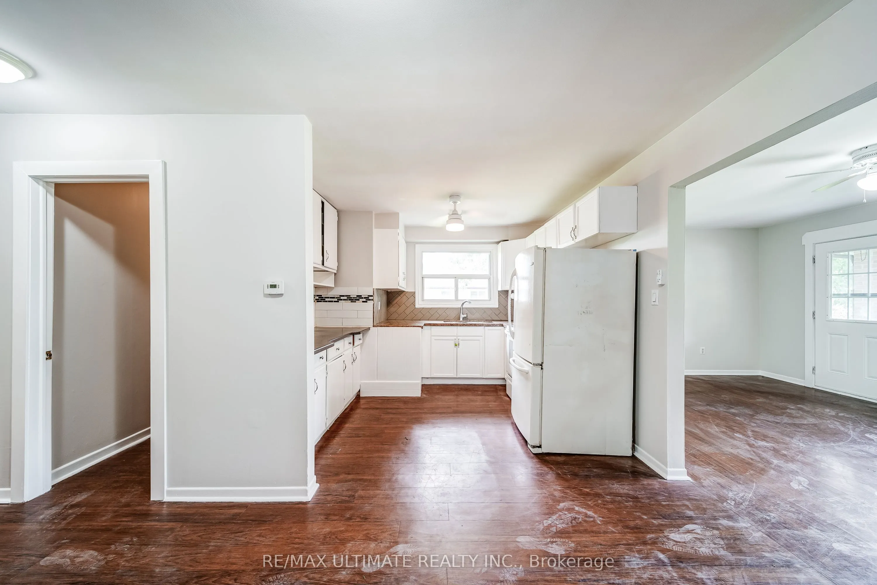25037 Maple Beach Road