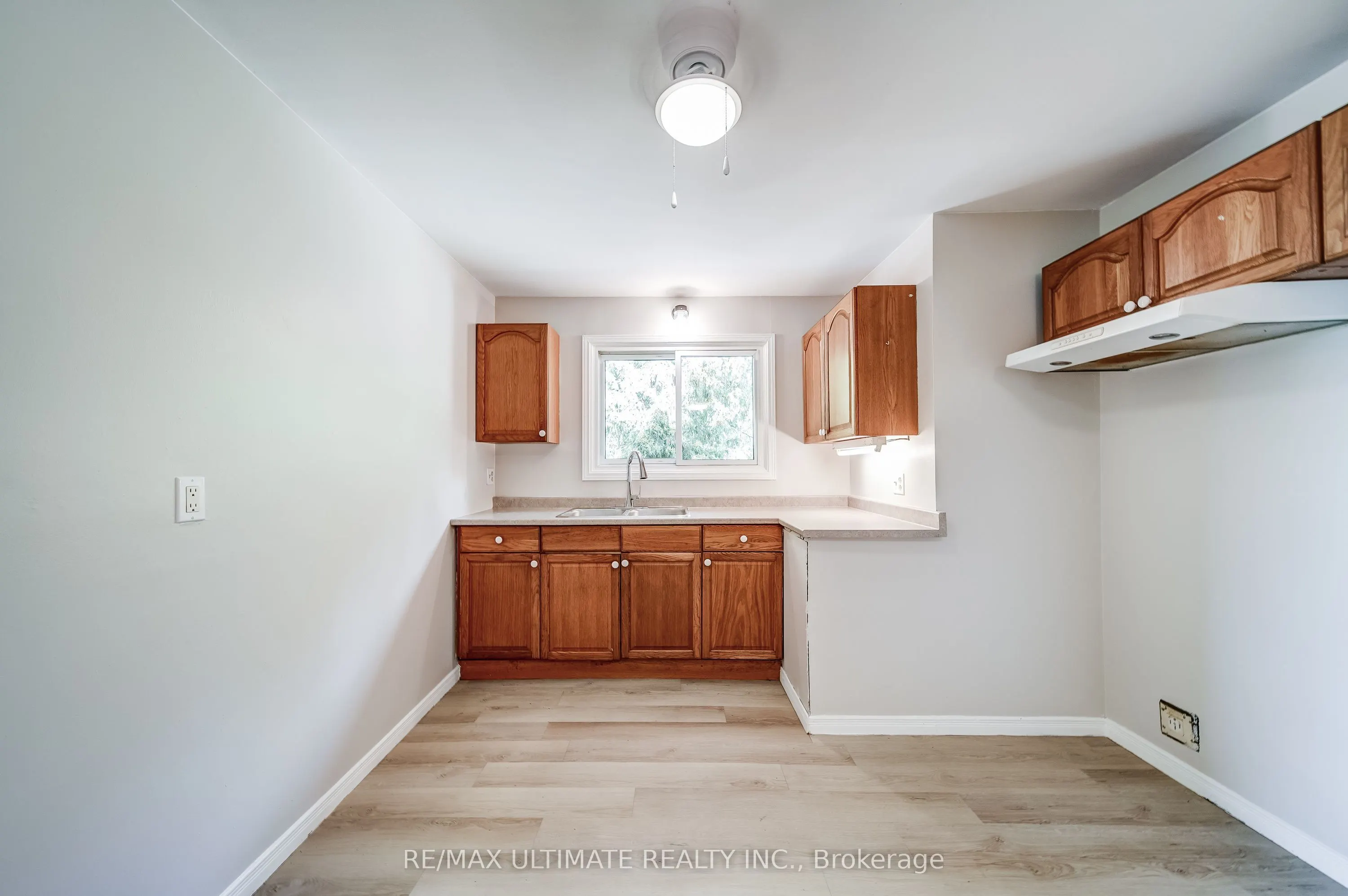 25037 Maple Beach Road