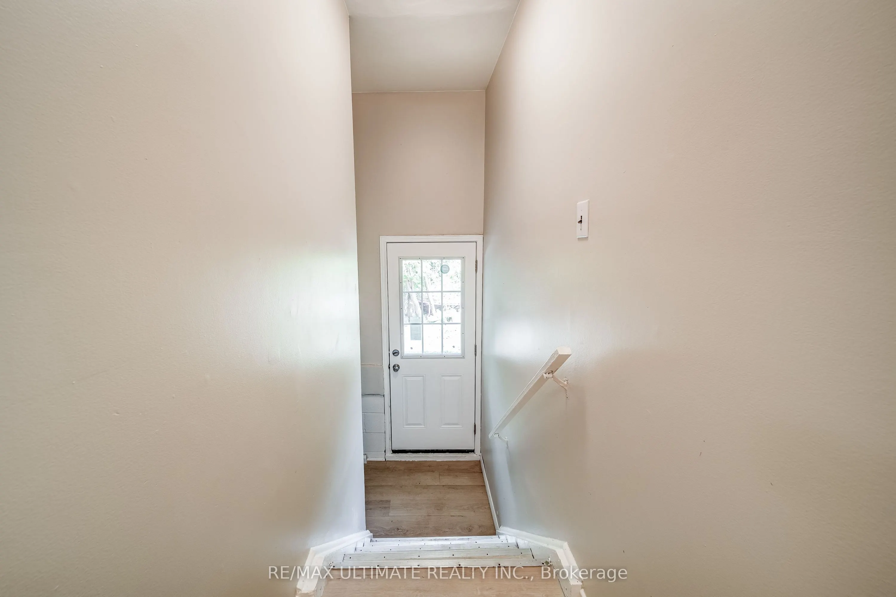 25037 Maple Beach Road