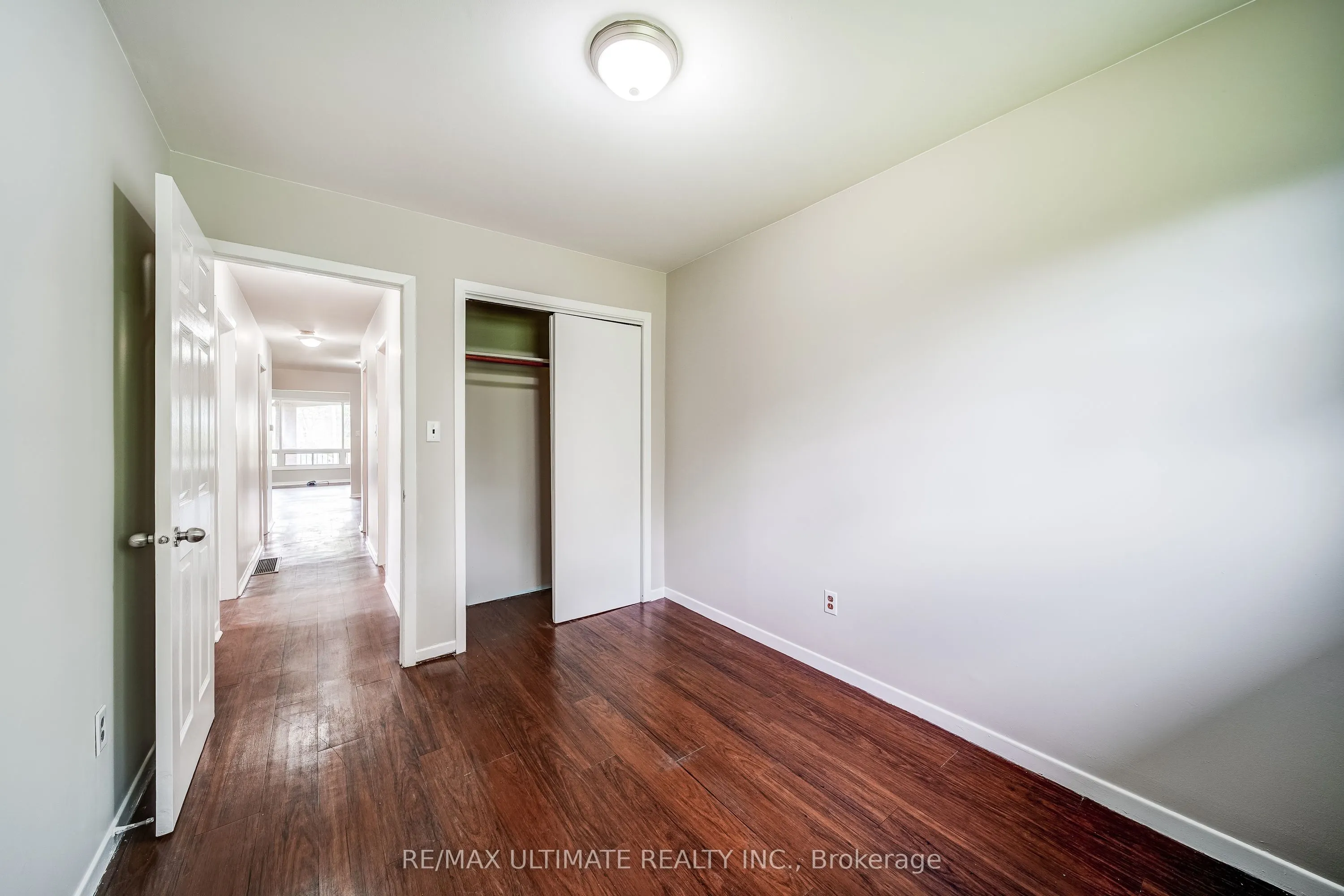 25037 Maple Beach Road