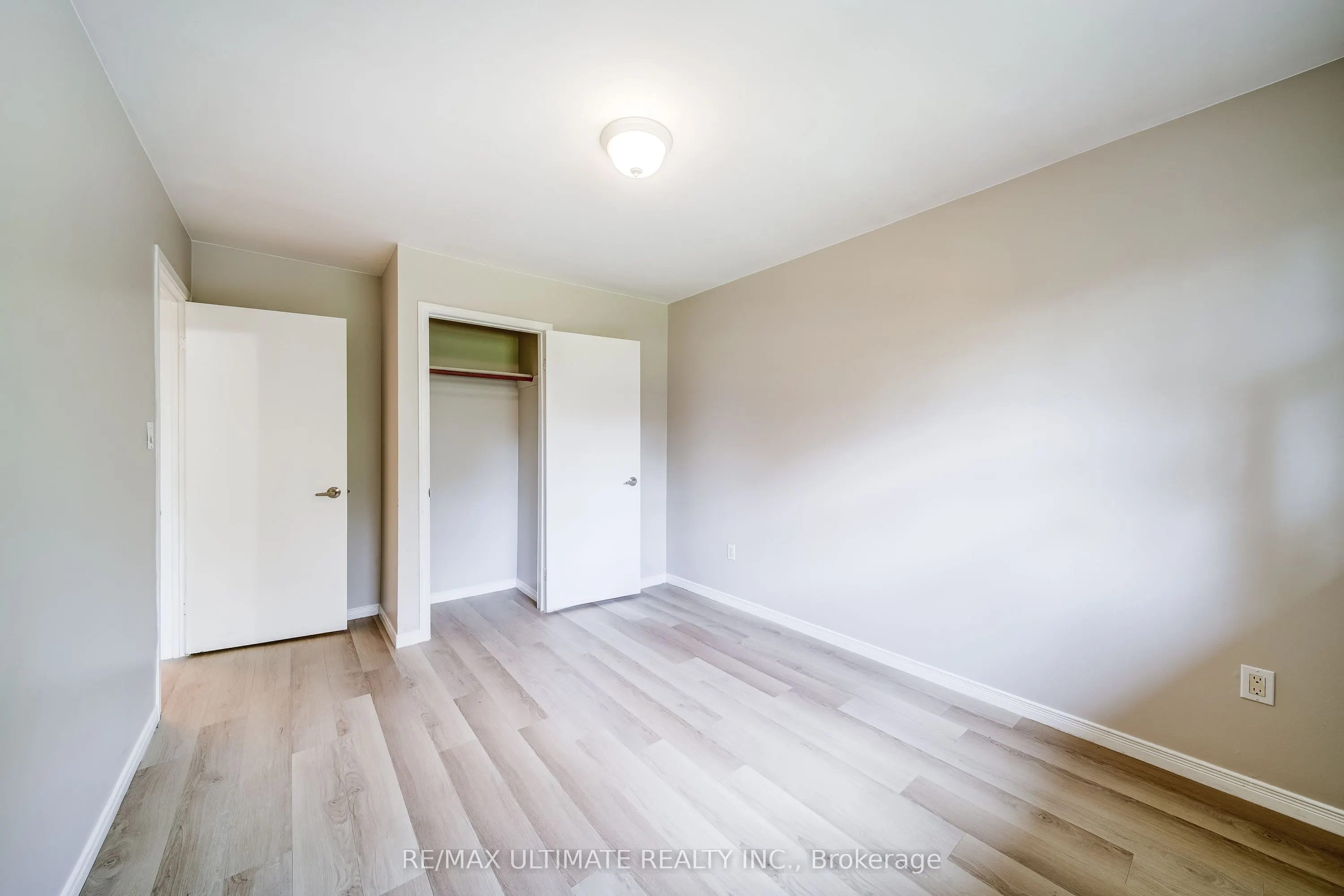25037 Maple Beach Road