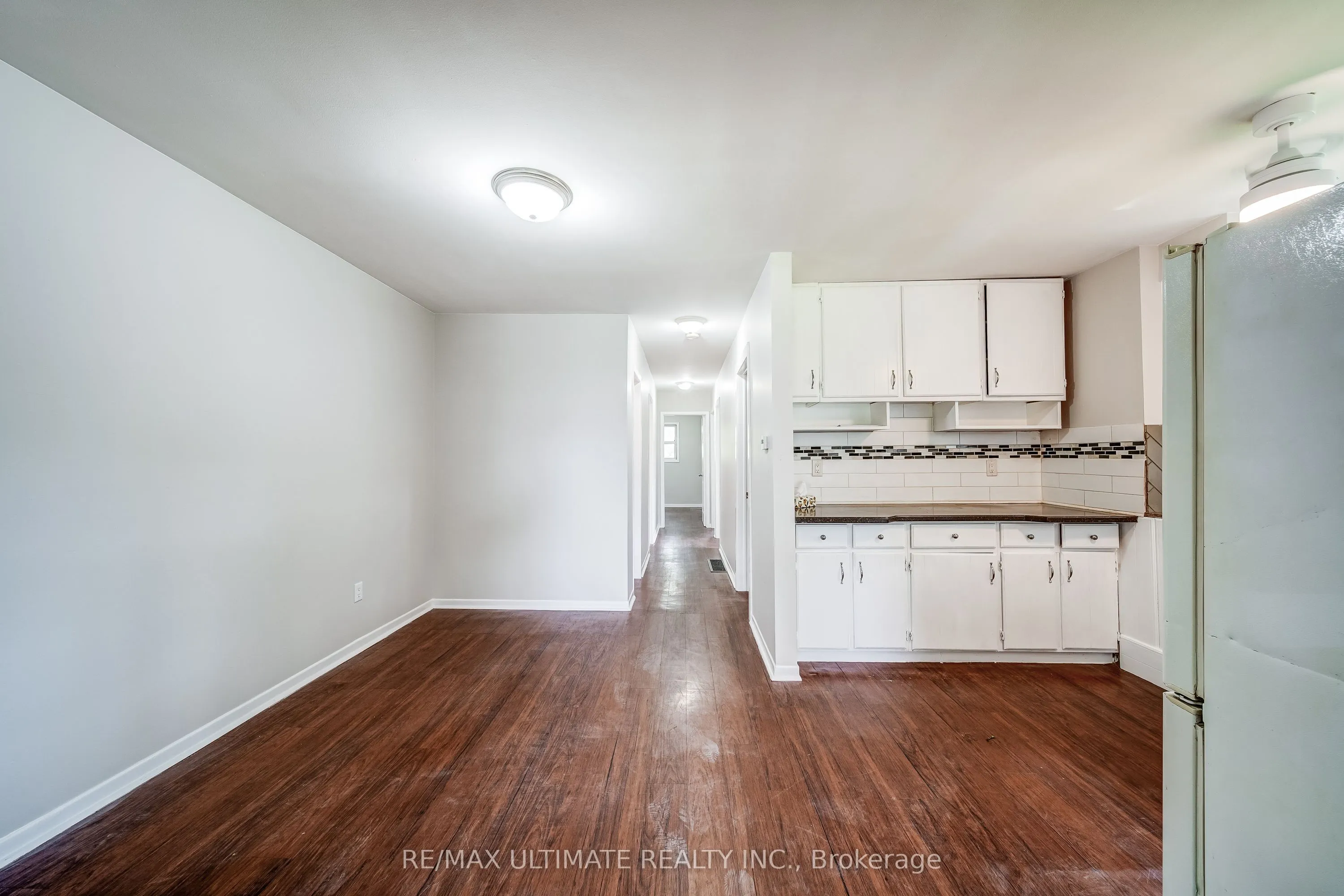 25037 Maple Beach Road
