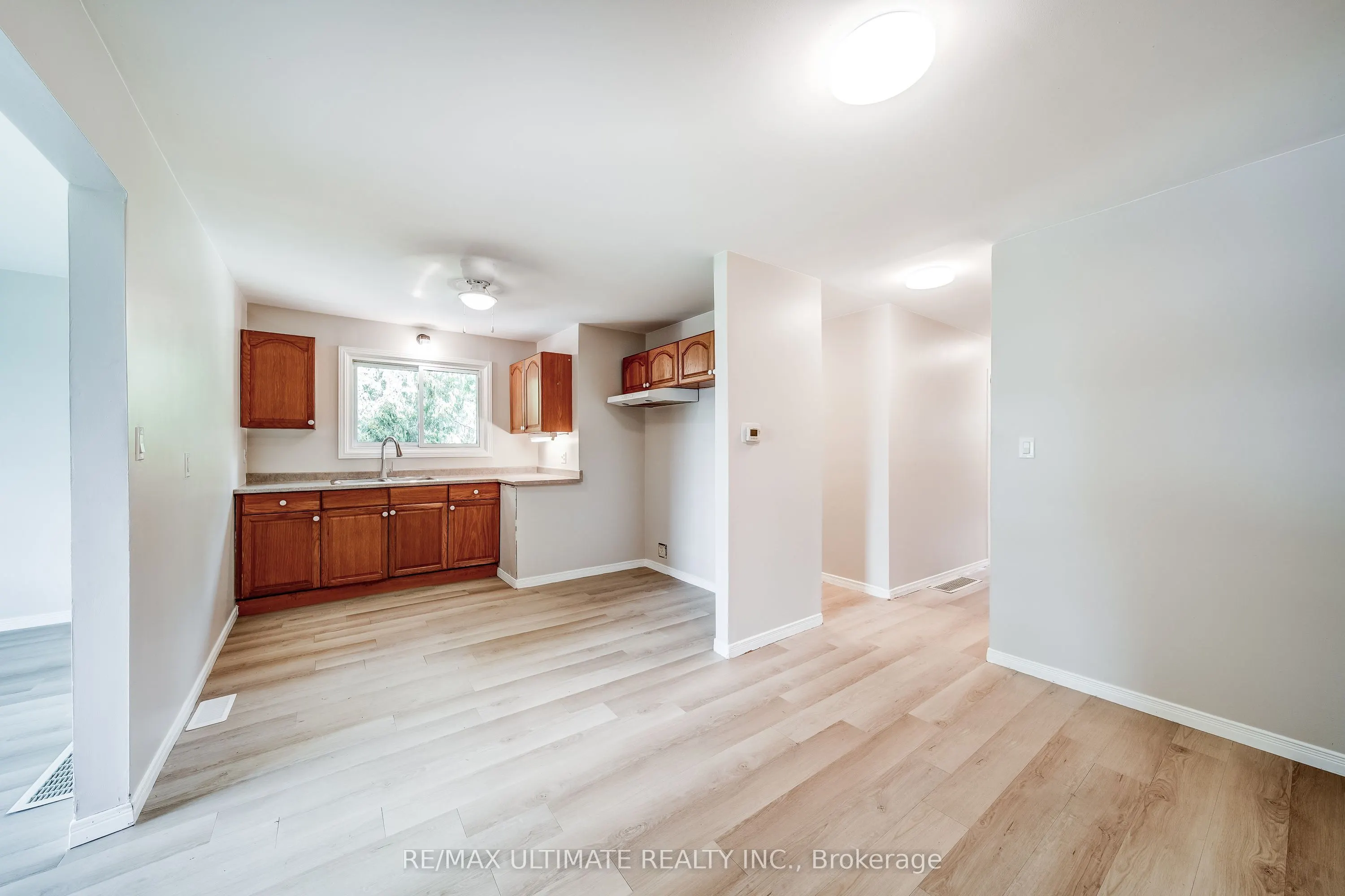 25037 Maple Beach Road