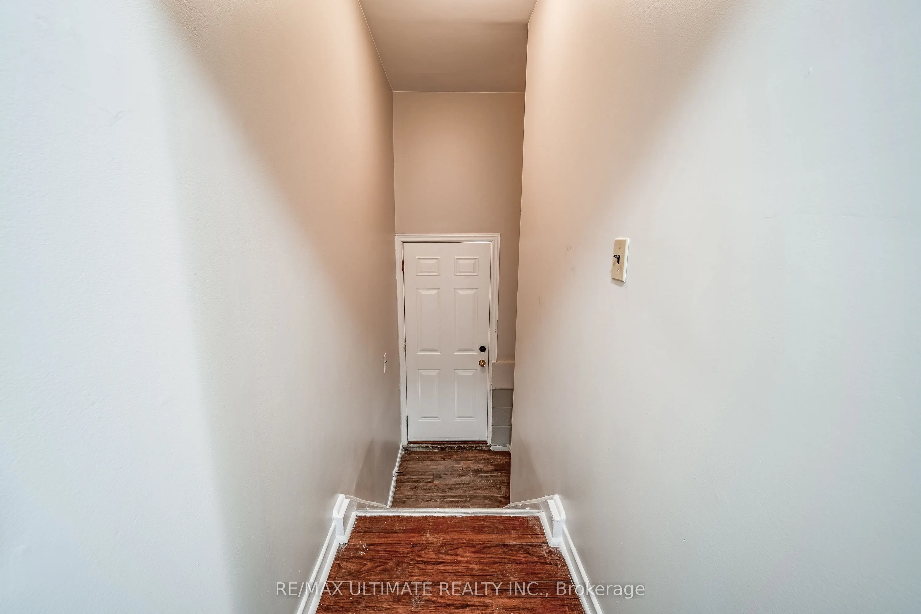 25037 Maple Beach Road