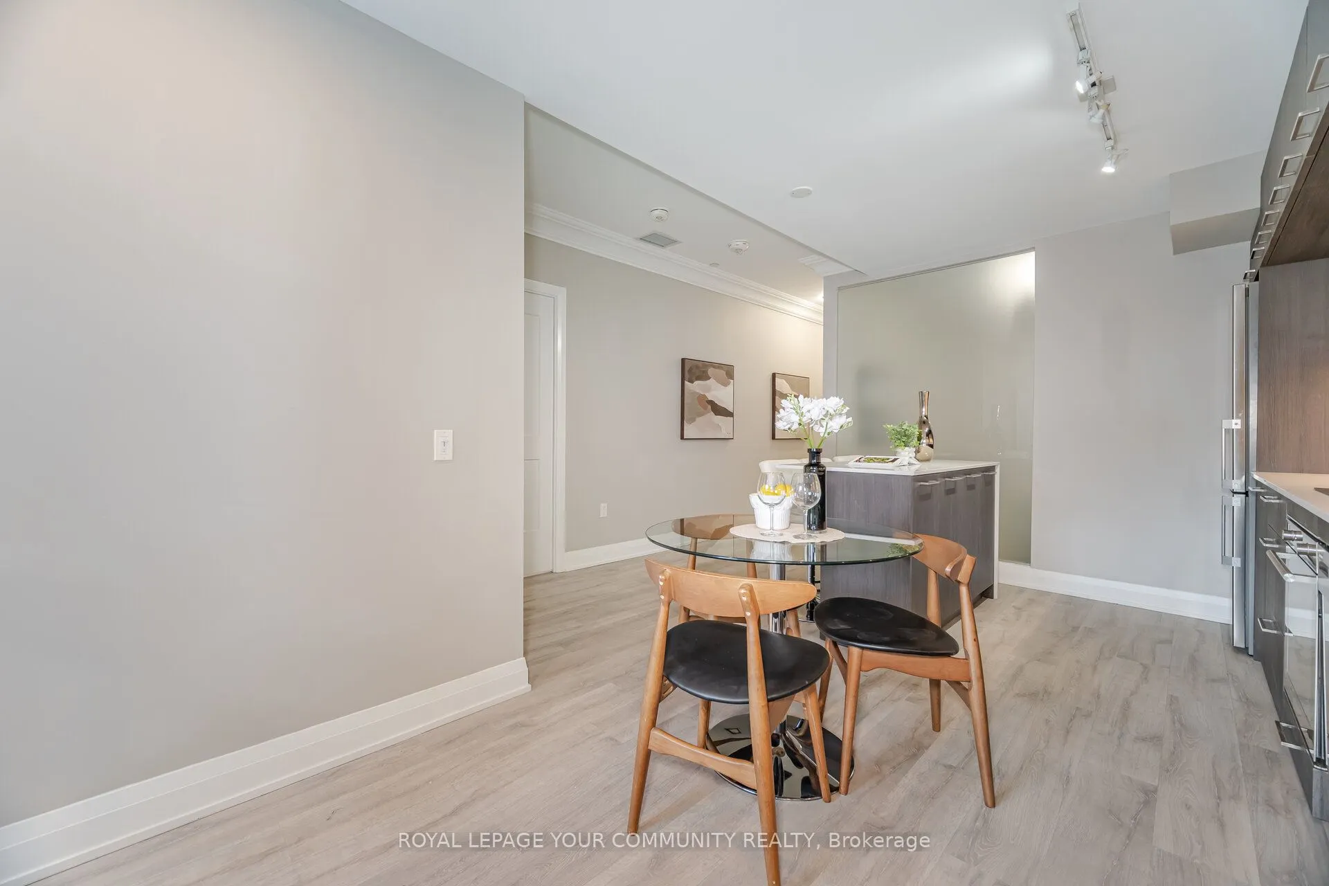 4800 Highway 7 Street, #105
