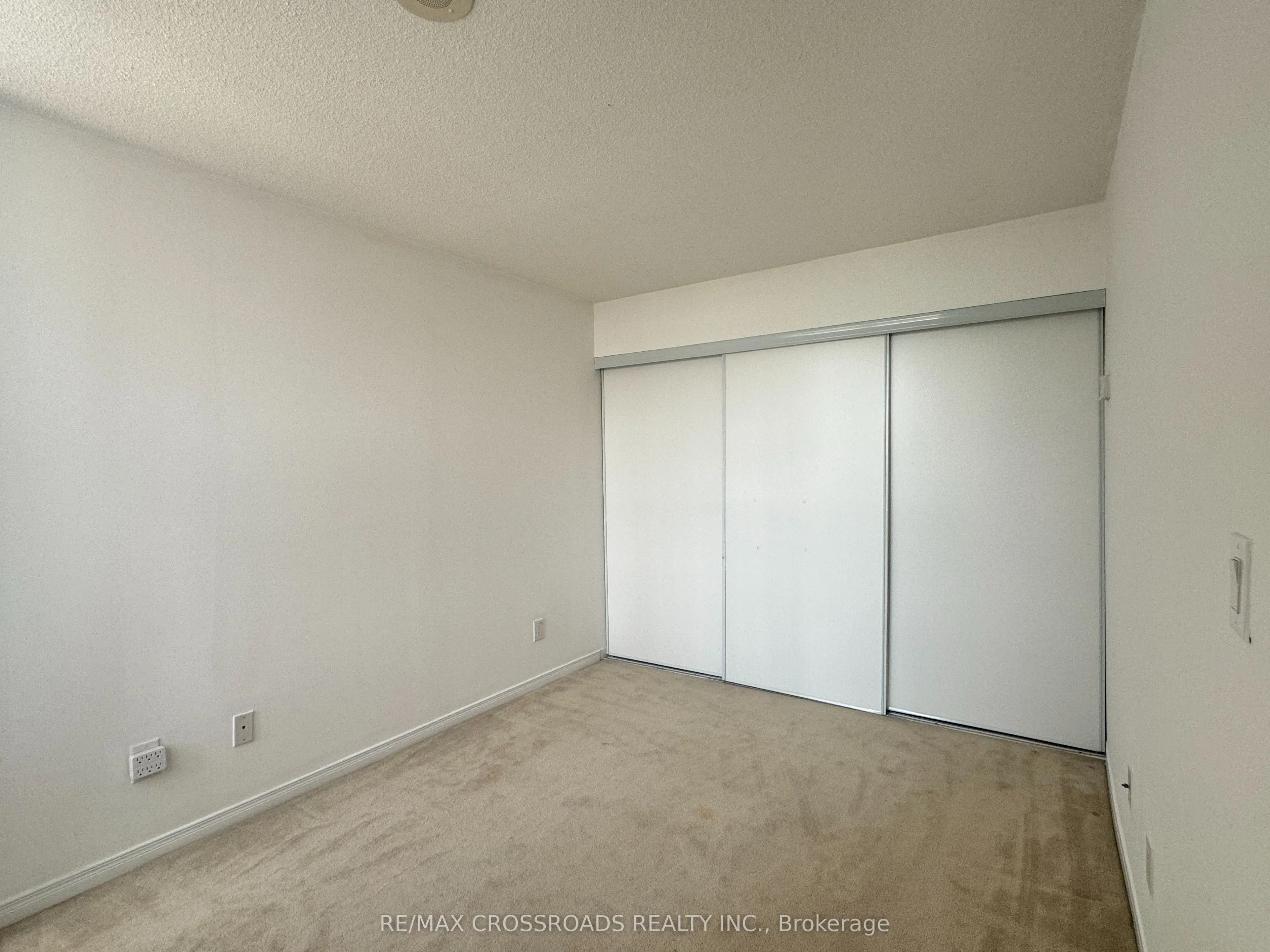 75 King William Crescent, #PH 10