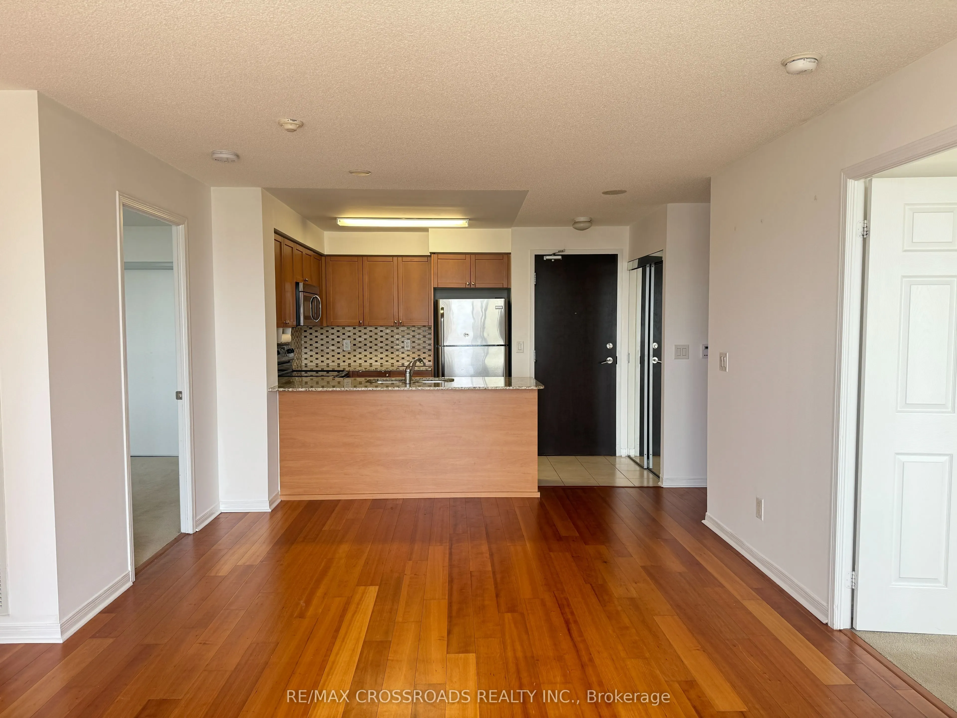 75 King William Crescent, #PH 10
