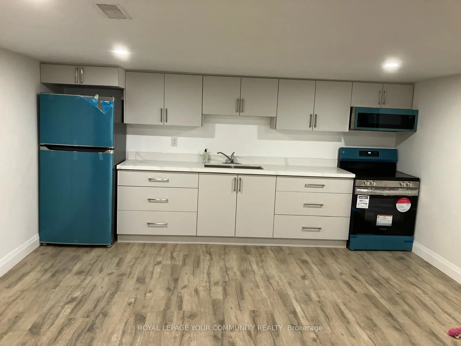 132 Don Mor Drive, #Lower Level