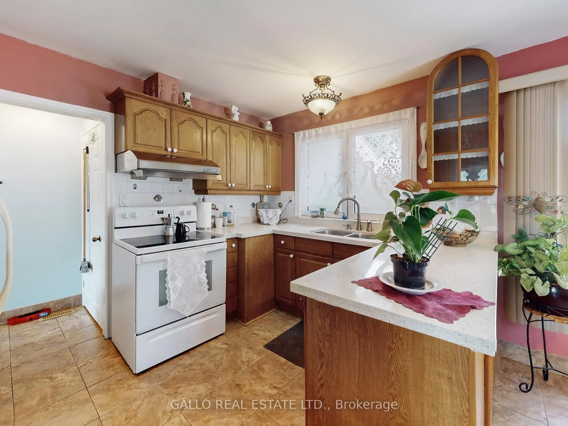 352 Uxbridge Pickering Townline